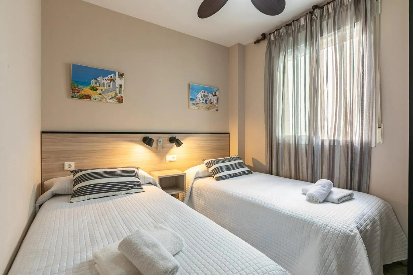 Bedroom, Bed in Apartamentos Guerrero