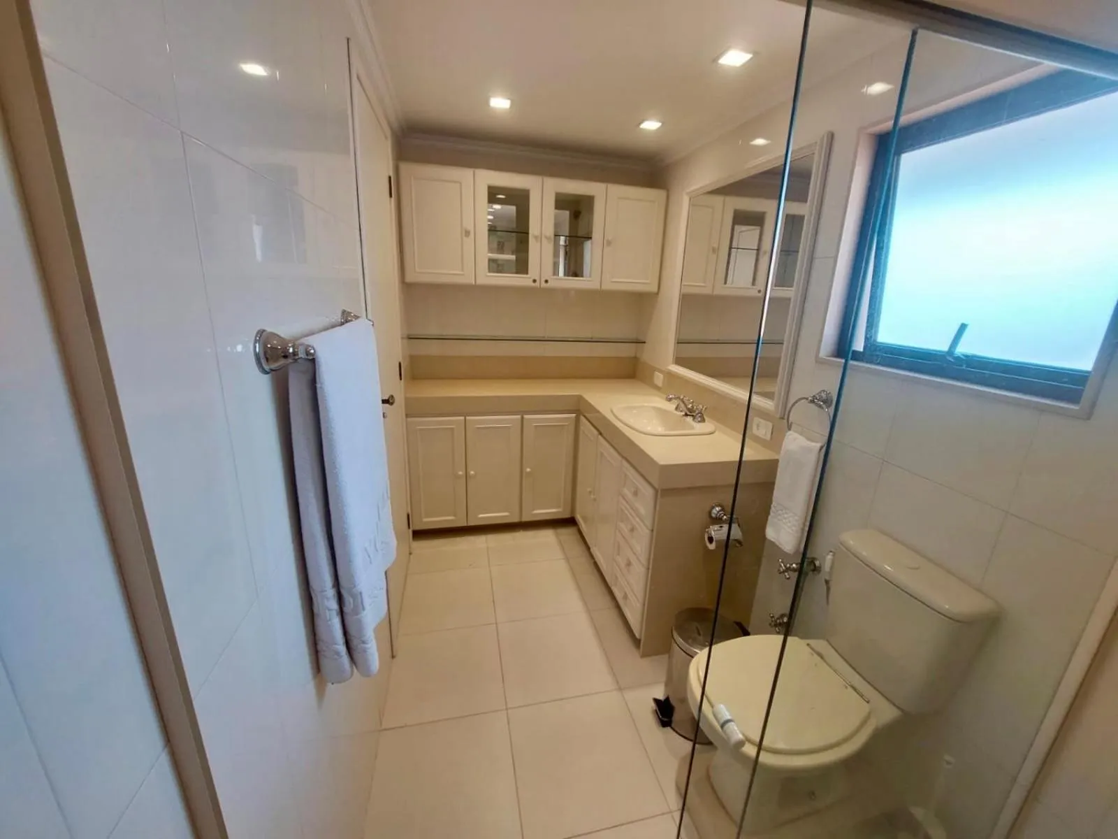 Bathroom in Hotel York