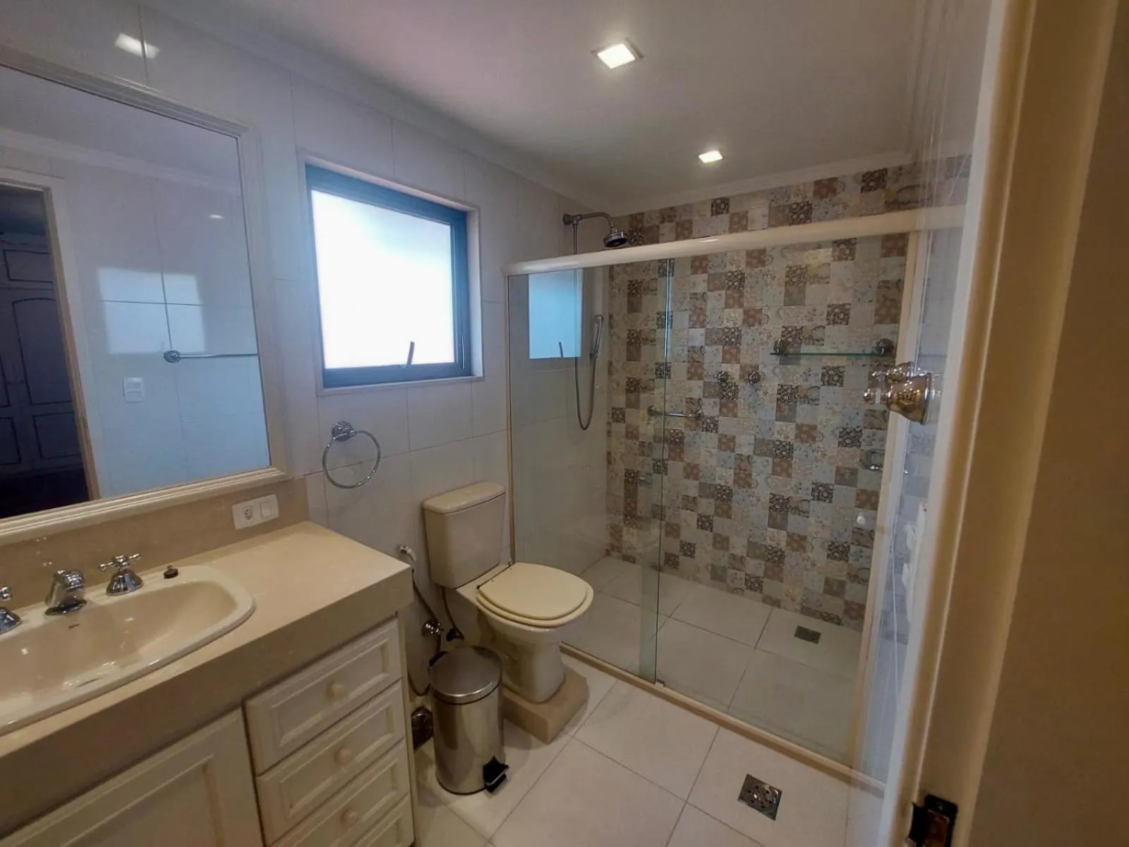 Bathroom in Hotel York