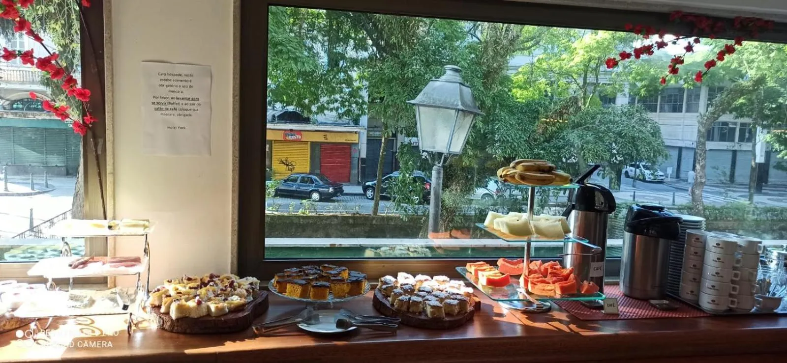 Breakfast in Hotel York