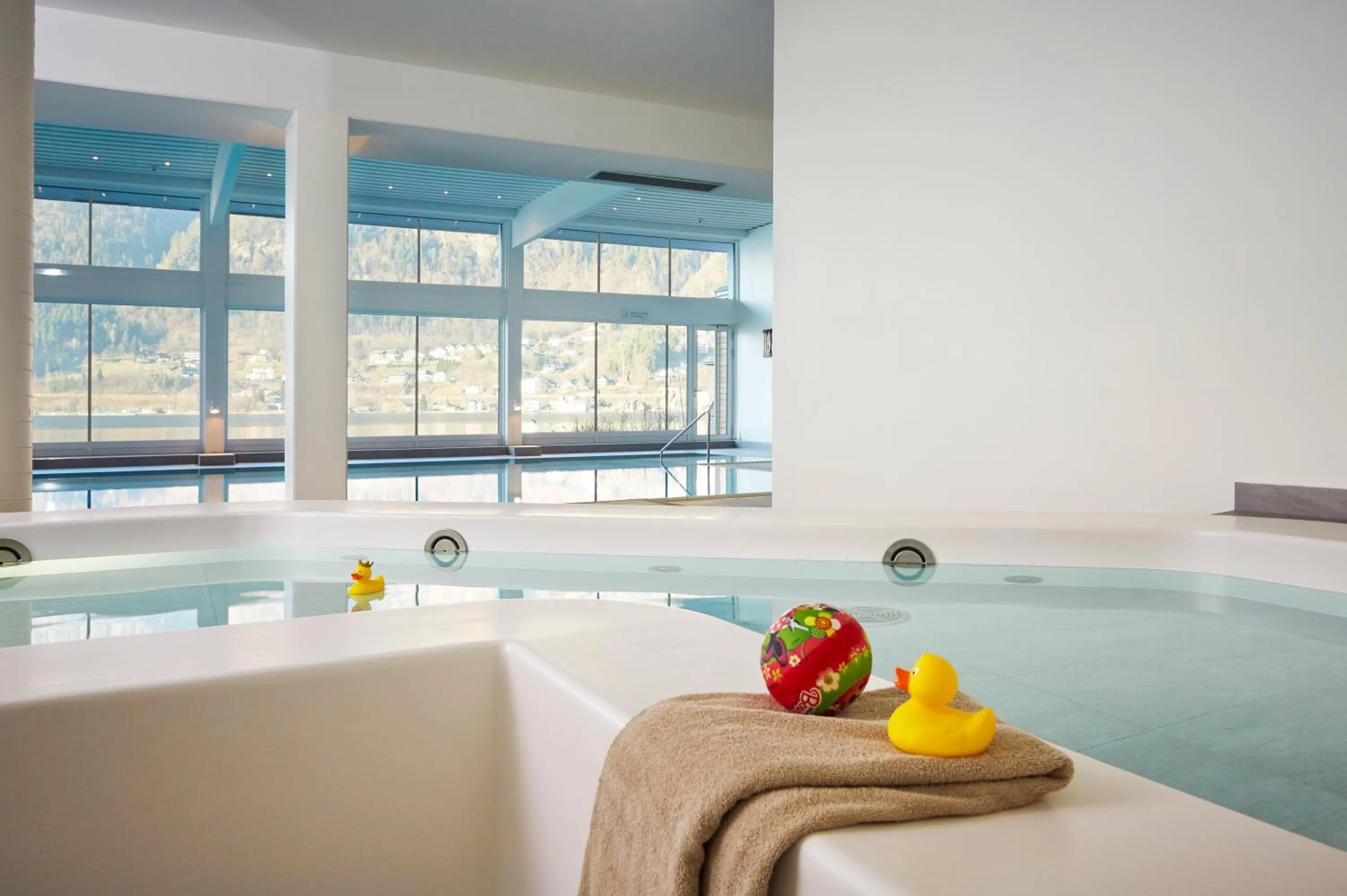 Swimming pool in ROBINSON Landskron