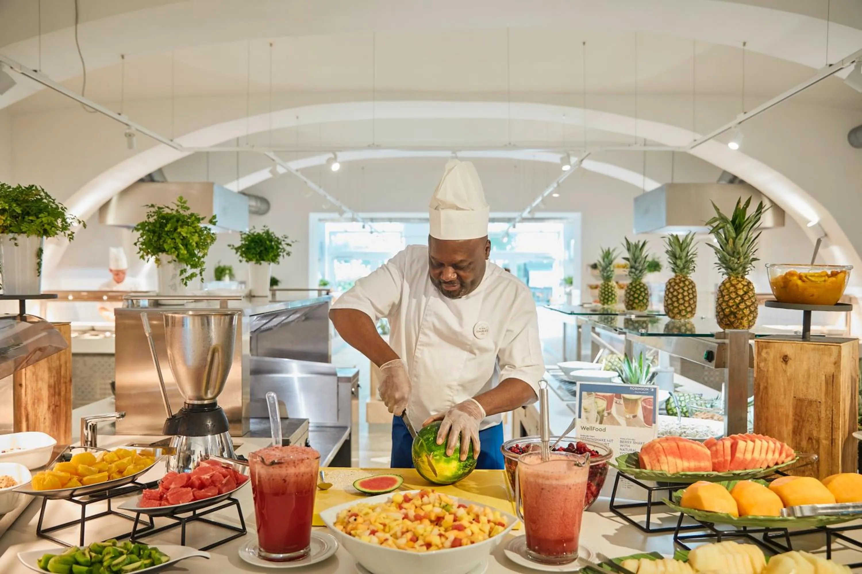 Buffet breakfast in ROBINSON Landskron