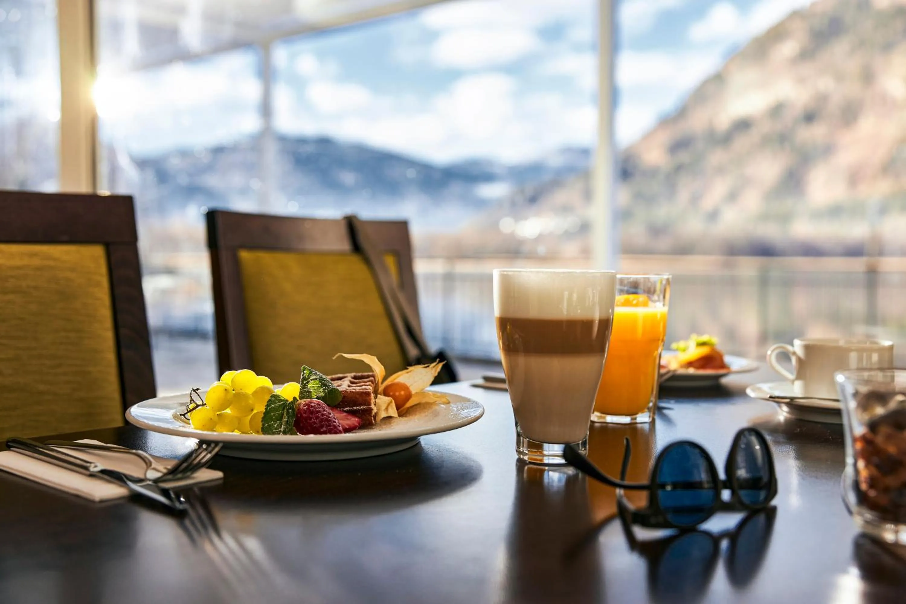 Buffet breakfast in ROBINSON Landskron