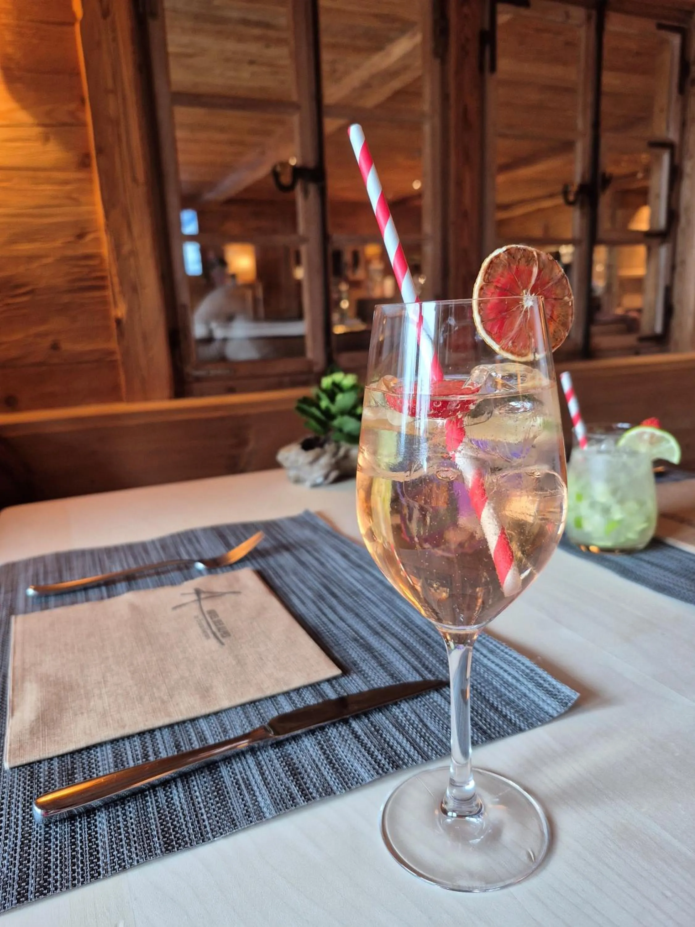 Restaurant/places to eat in Hotel des Alpes Superieur