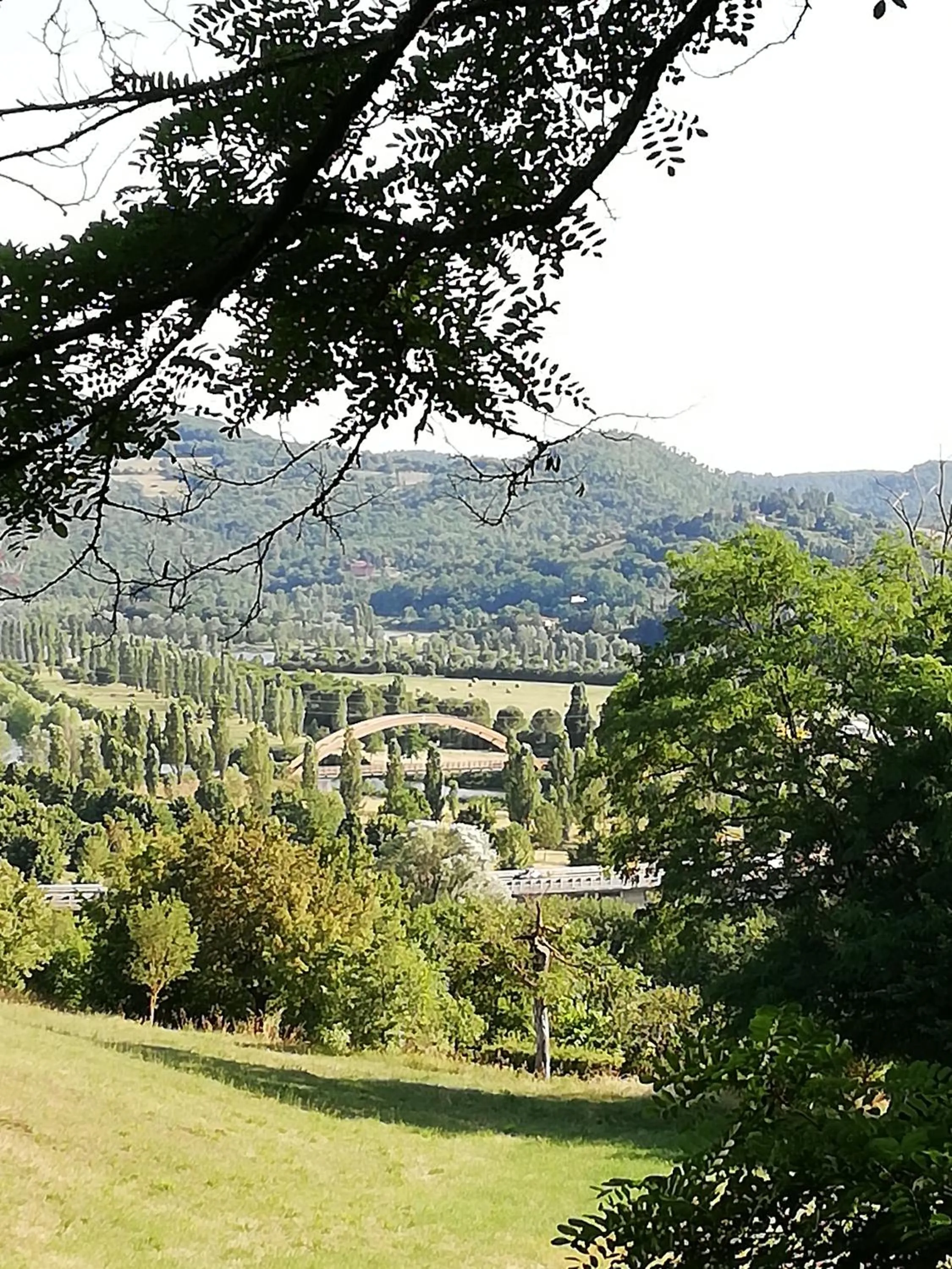 Natural landscape in Il lago del Mugello B&B
