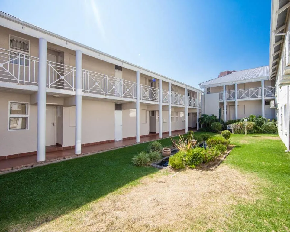 Spring in Vetho 2 Apartments OR Tambo Airport