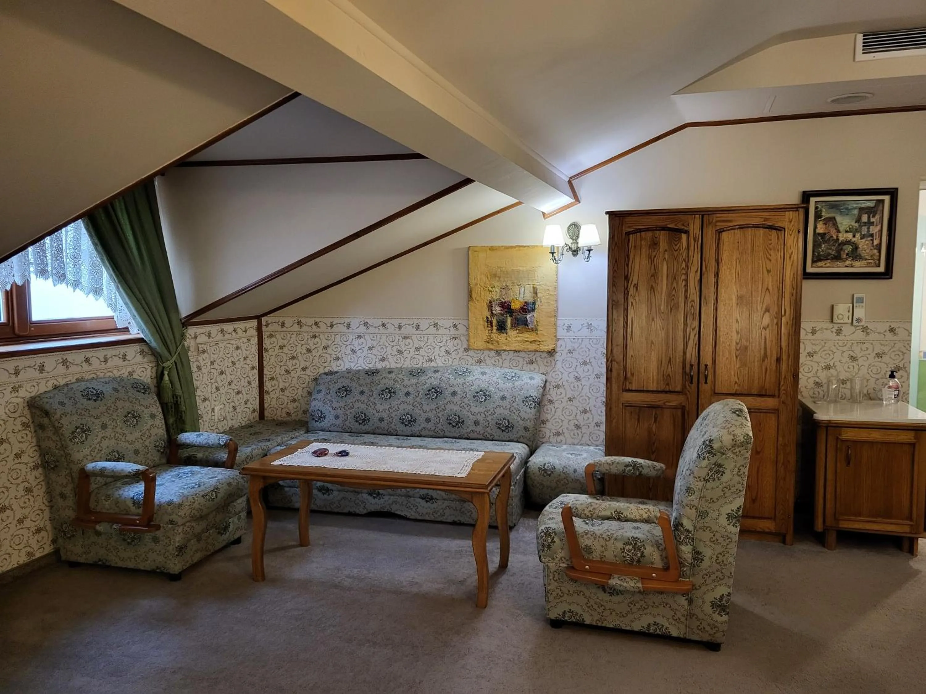 Seating area in Hotel Odeon