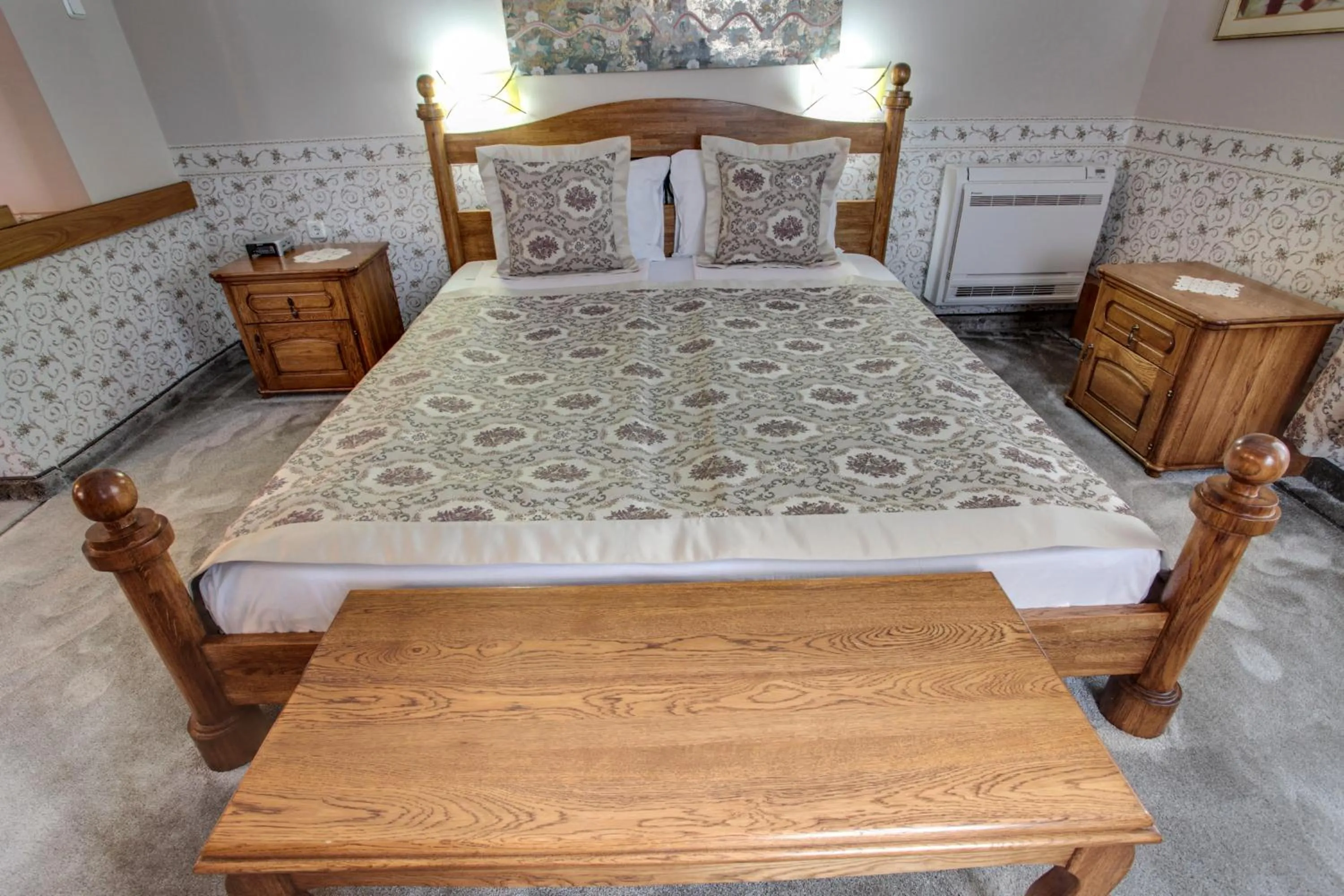 Bedroom, Bed in Hotel Odeon