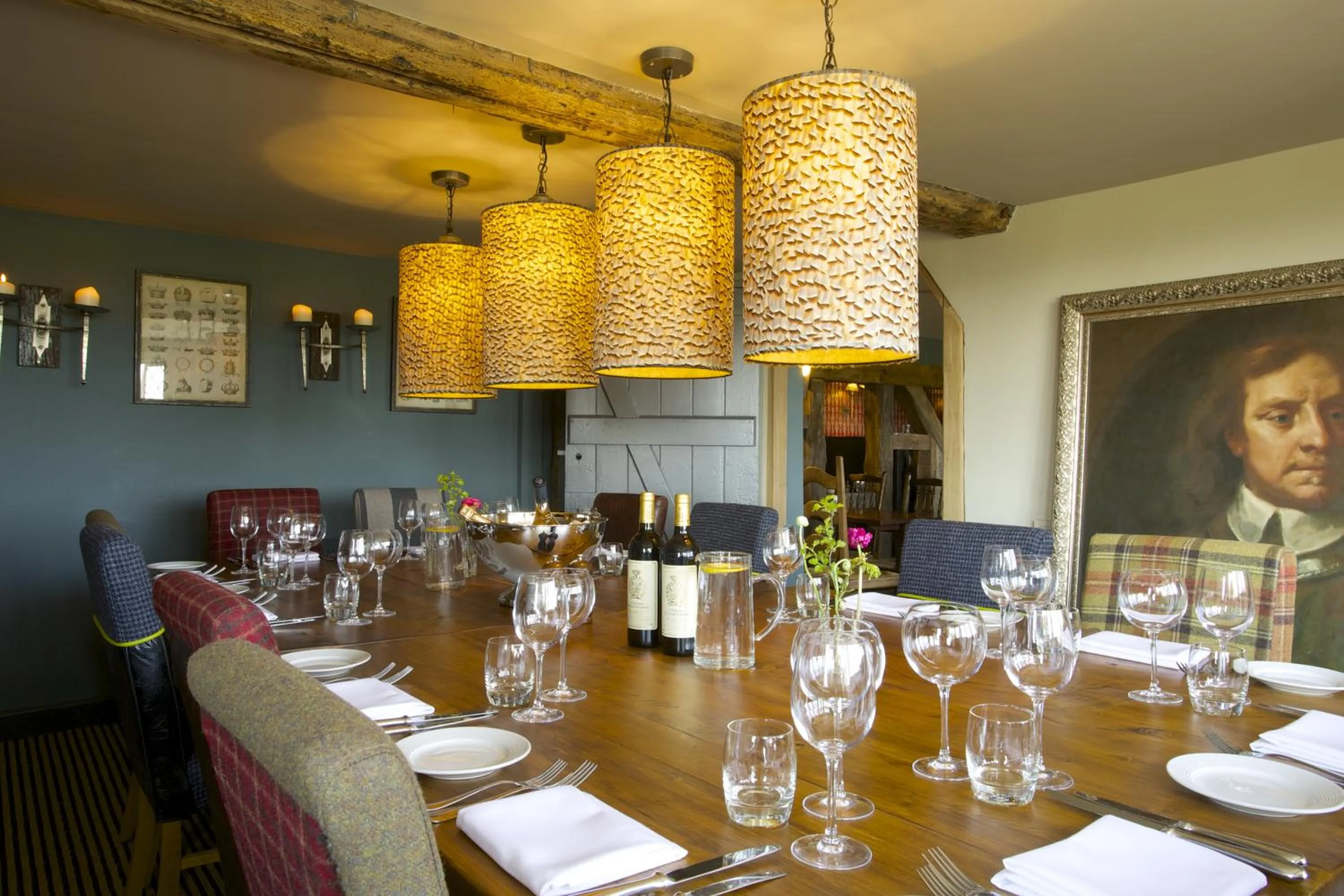 Restaurant/places to eat in Crab & Boar