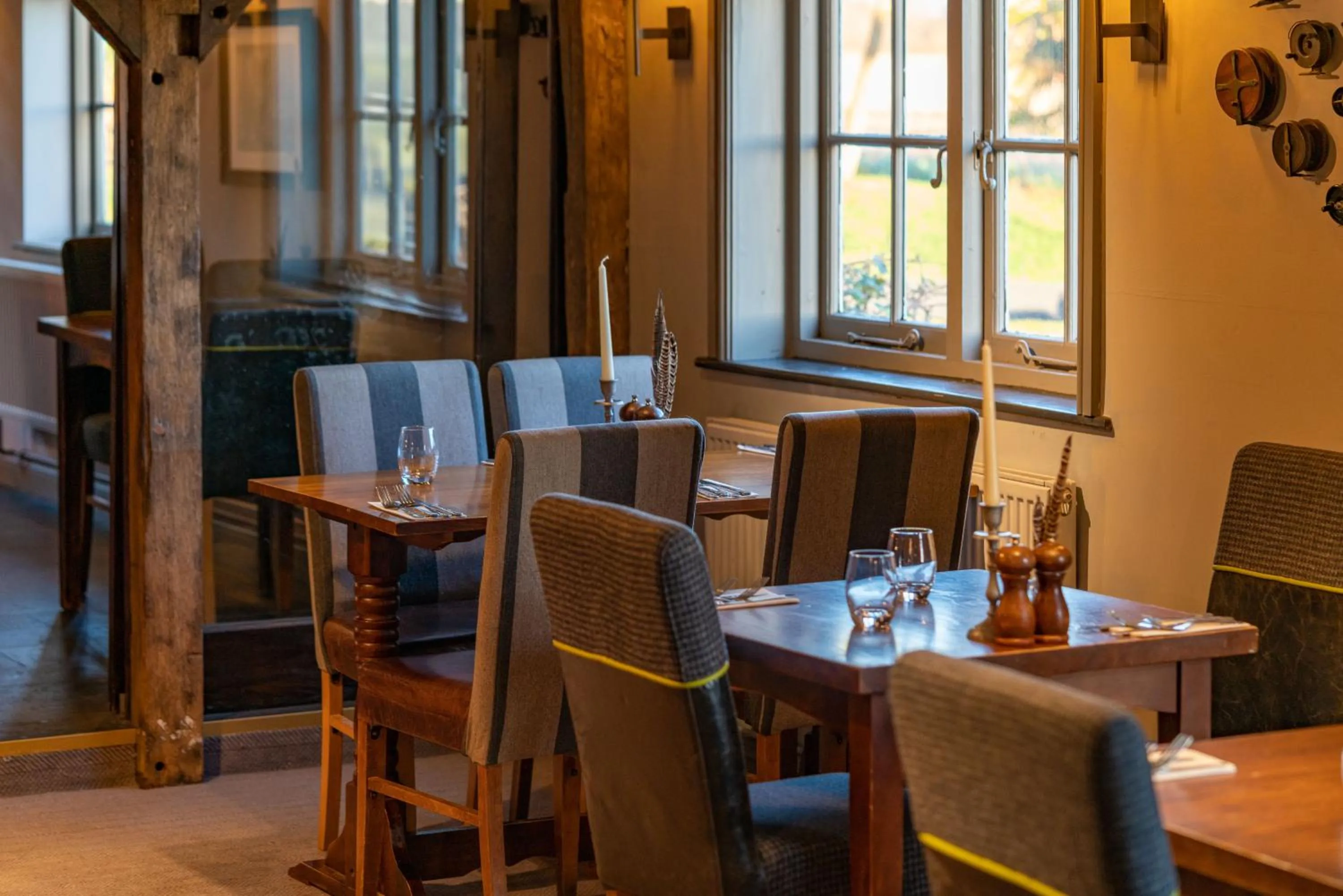 Restaurant/places to eat in Crab & Boar