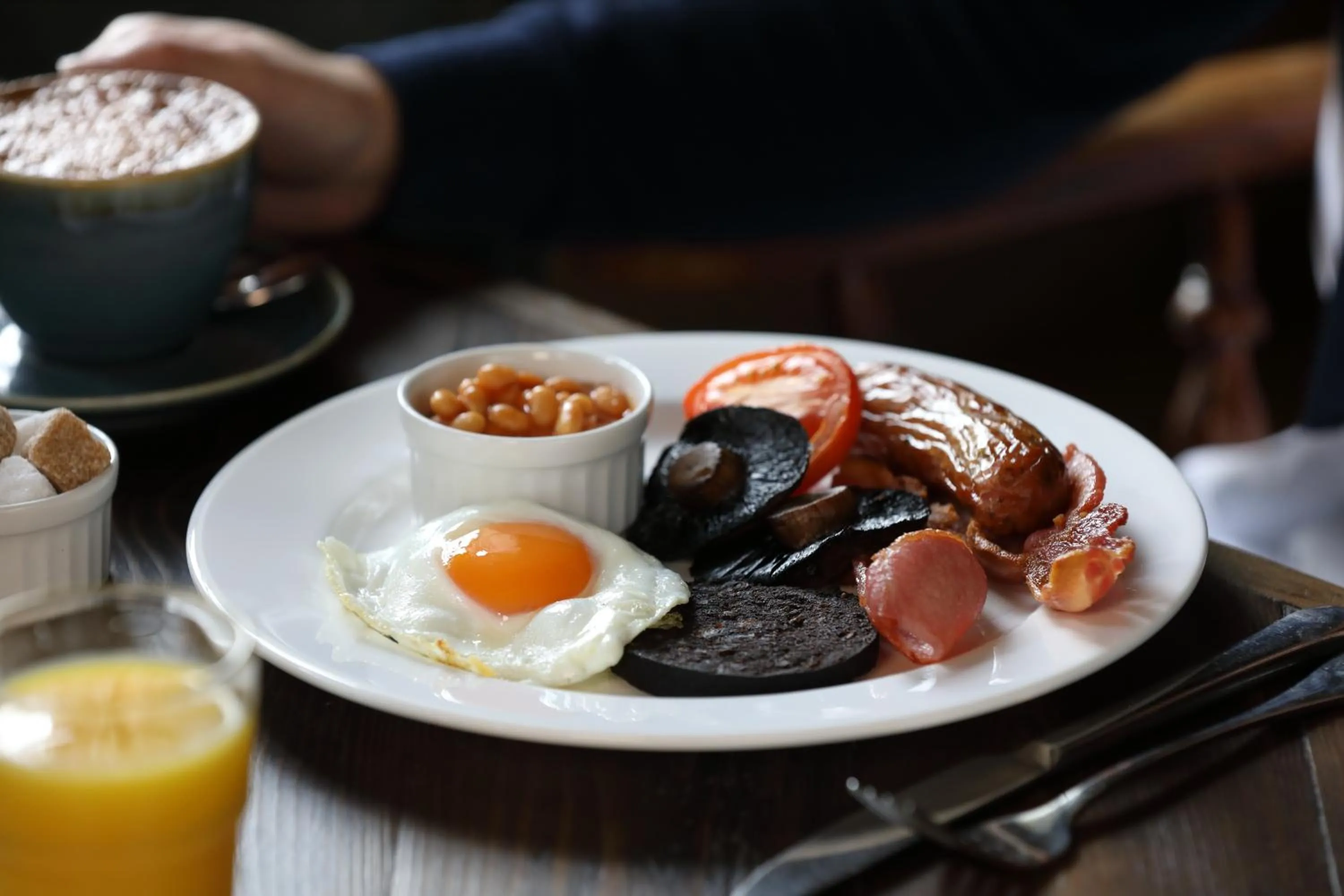 Breakfast in Crab & Boar