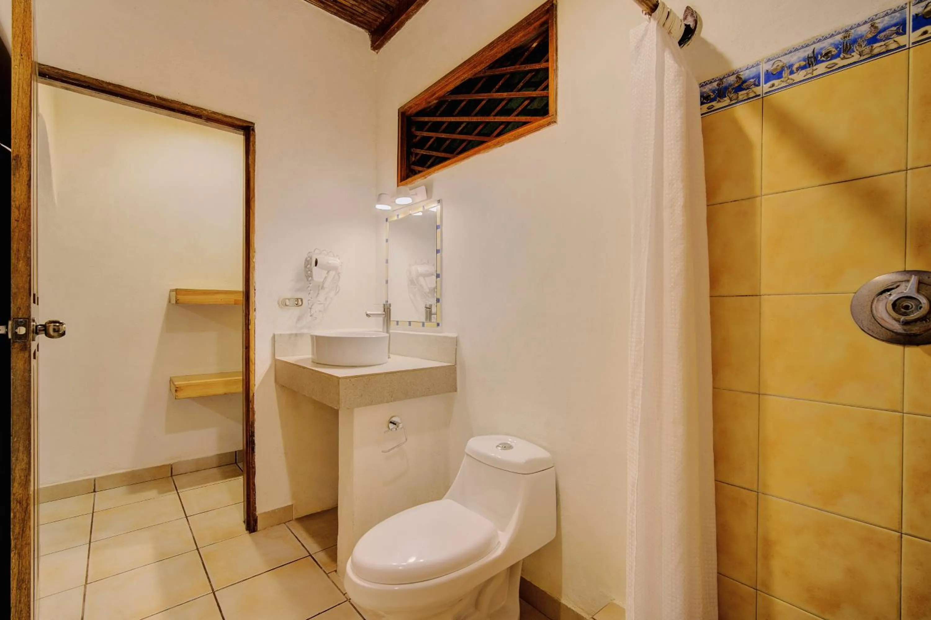 Cariblue Beach and Jungle Resort