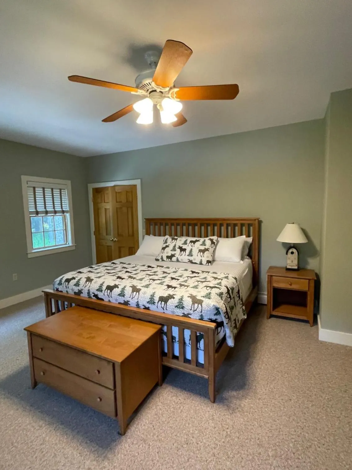 Bed in The Snowed Inn