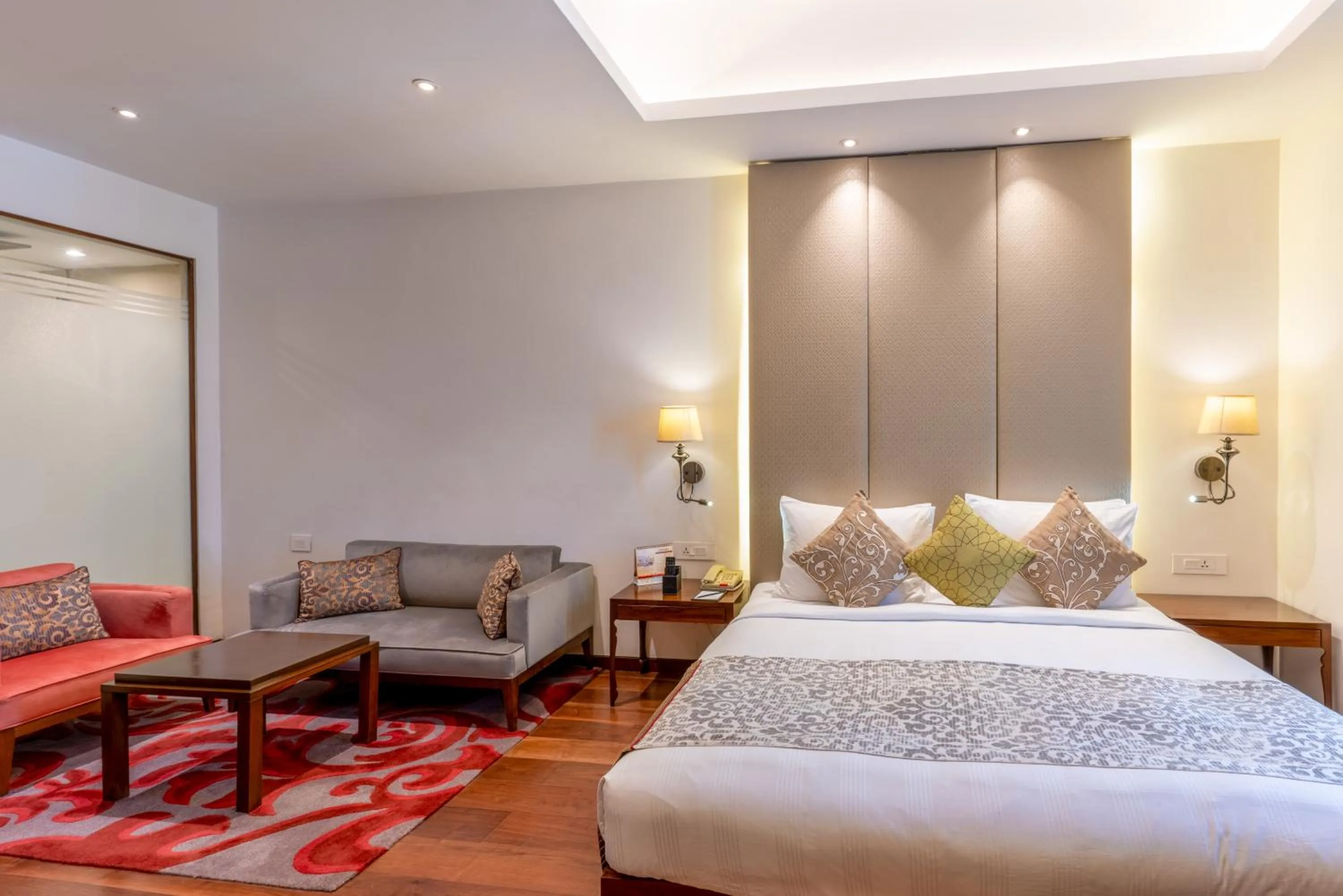 Bed in Pride Plaza Hotel, Kolkata