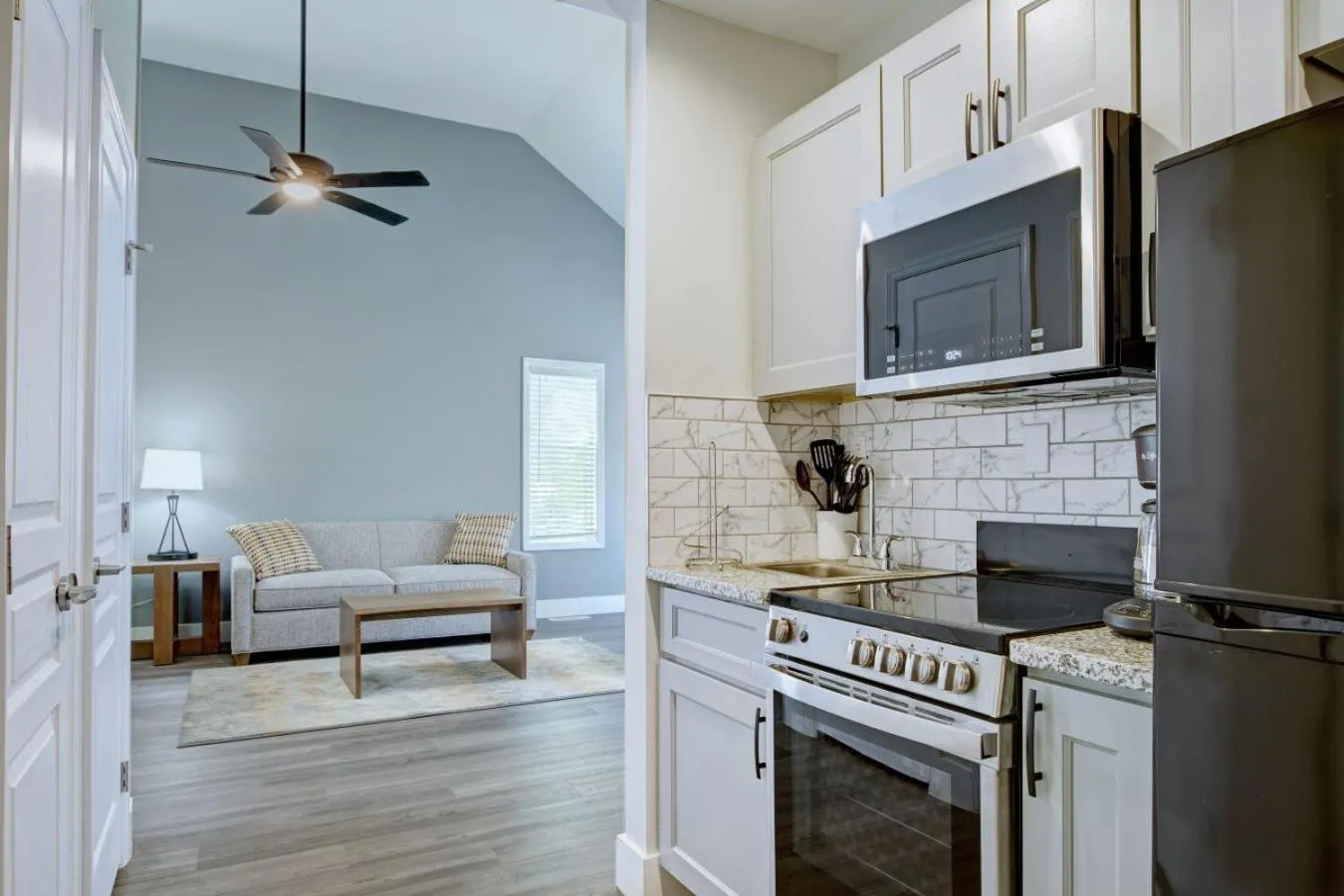 kitchen in Pocono Mountain Villas by Exploria Resorts