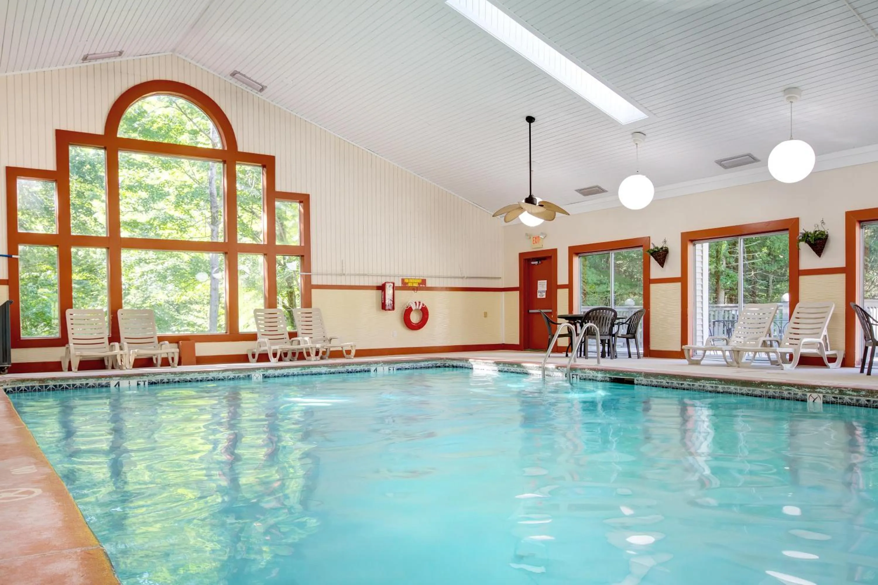 Swimming pool in Pocono Mountain Villas by Exploria Resorts