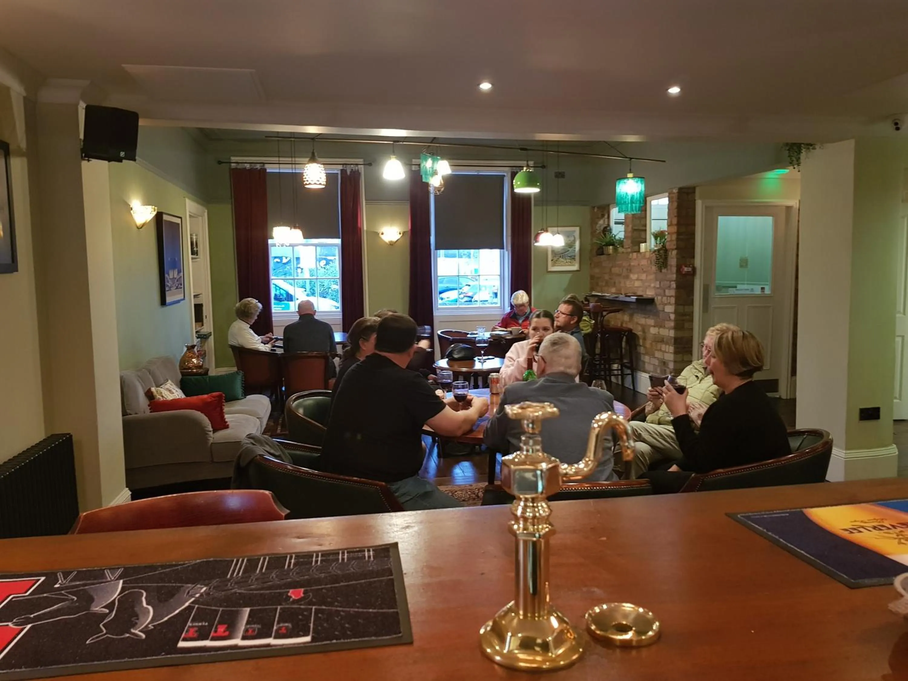 Lounge or bar in The Kelvin Hotel