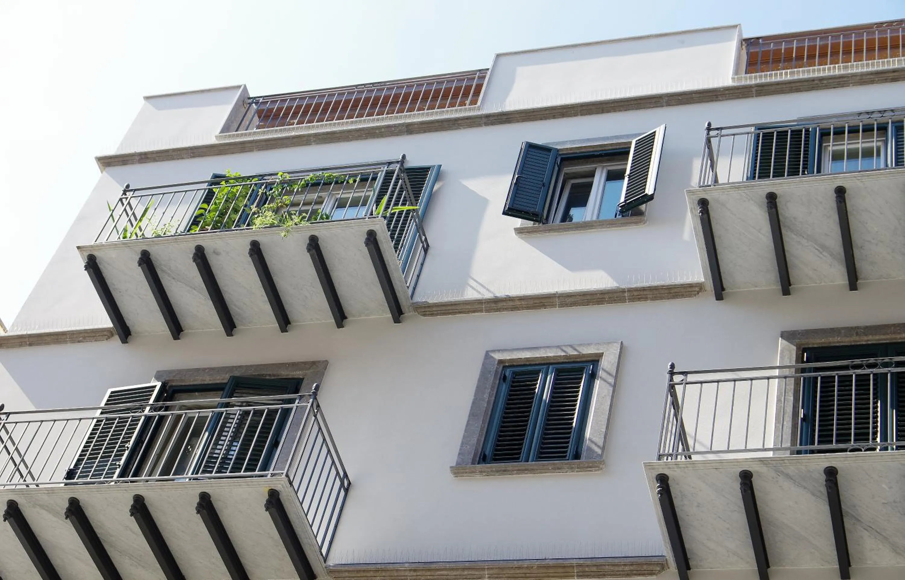 Facade/entrance in BB 10 Serpotta - Palazzo Riolo & Restaurant