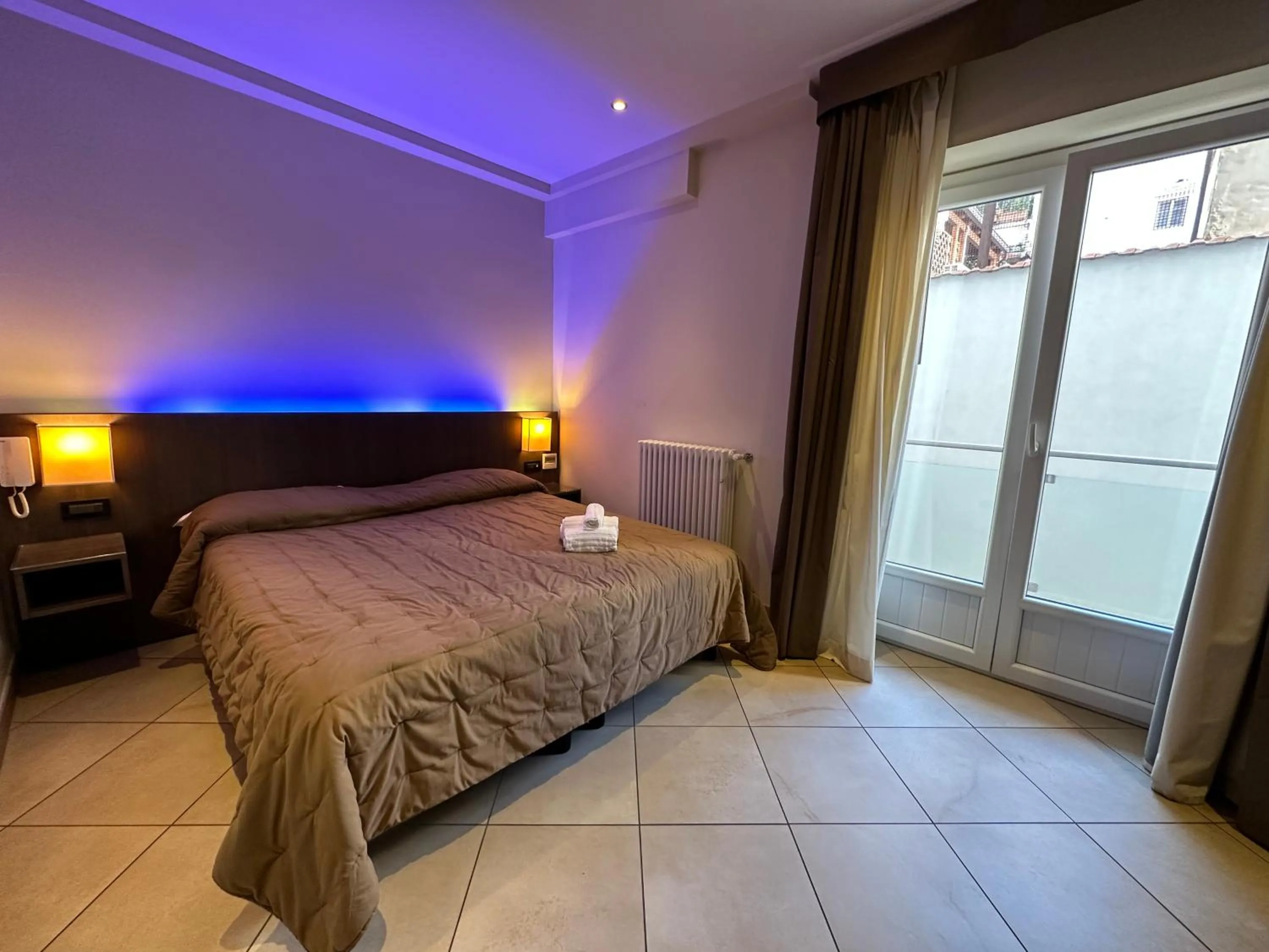 Bed in BB 10 Serpotta - Palazzo Riolo & Restaurant