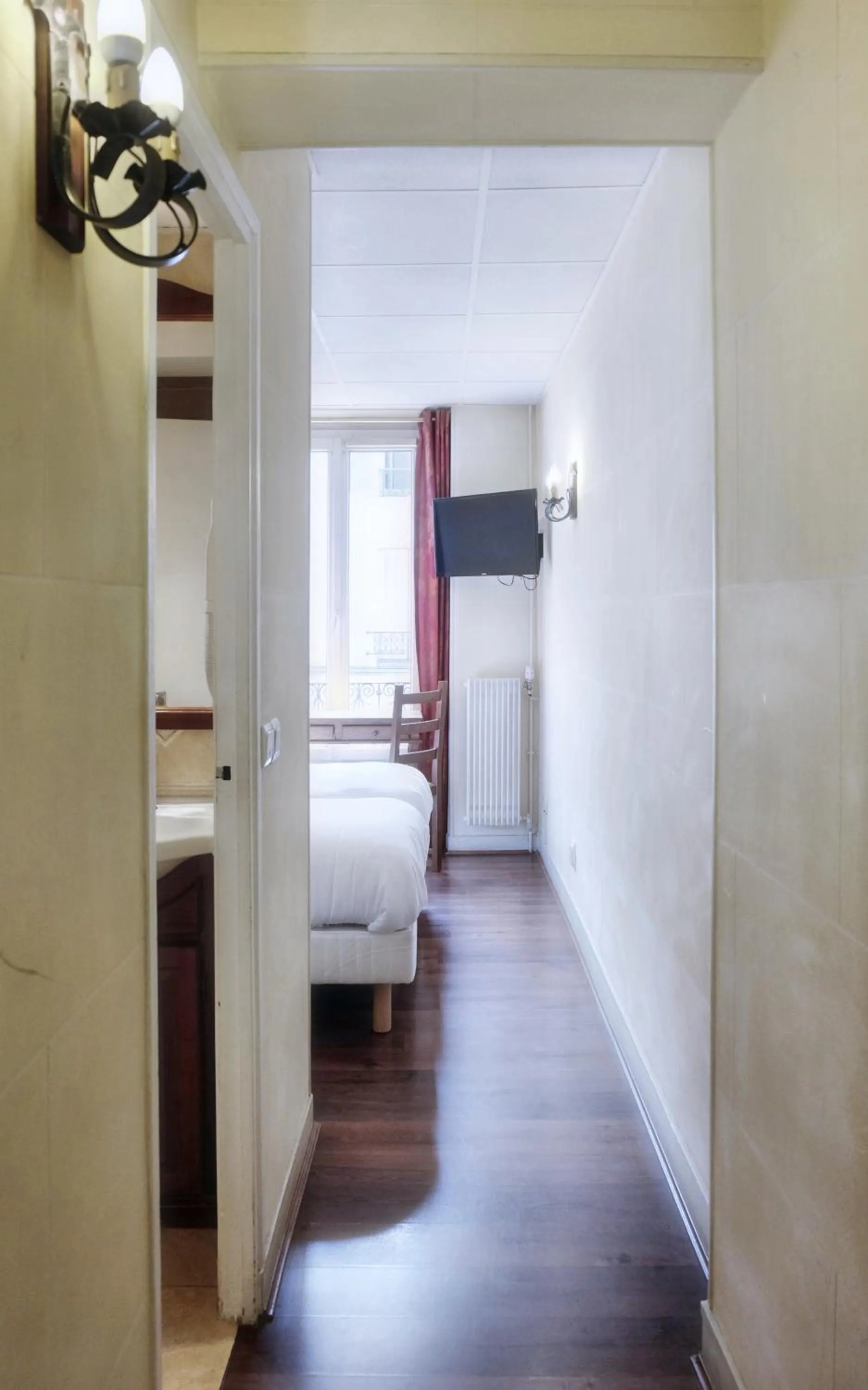 Bed in Hôtel du Château