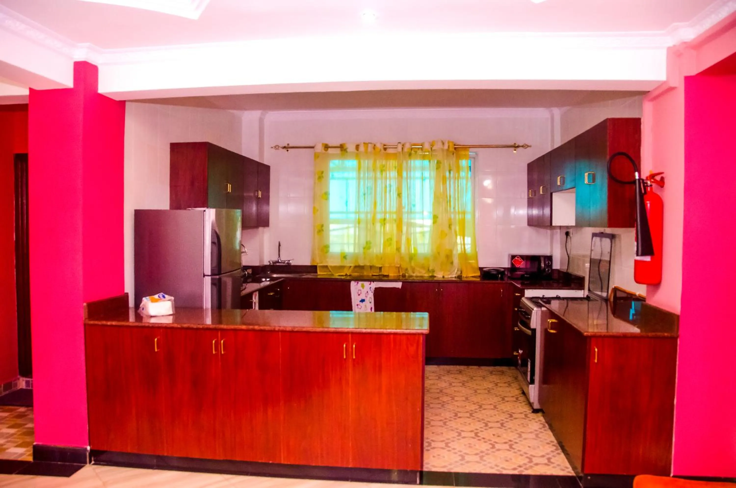 Kitchen or kitchenette in Sheratton Regency Hotel