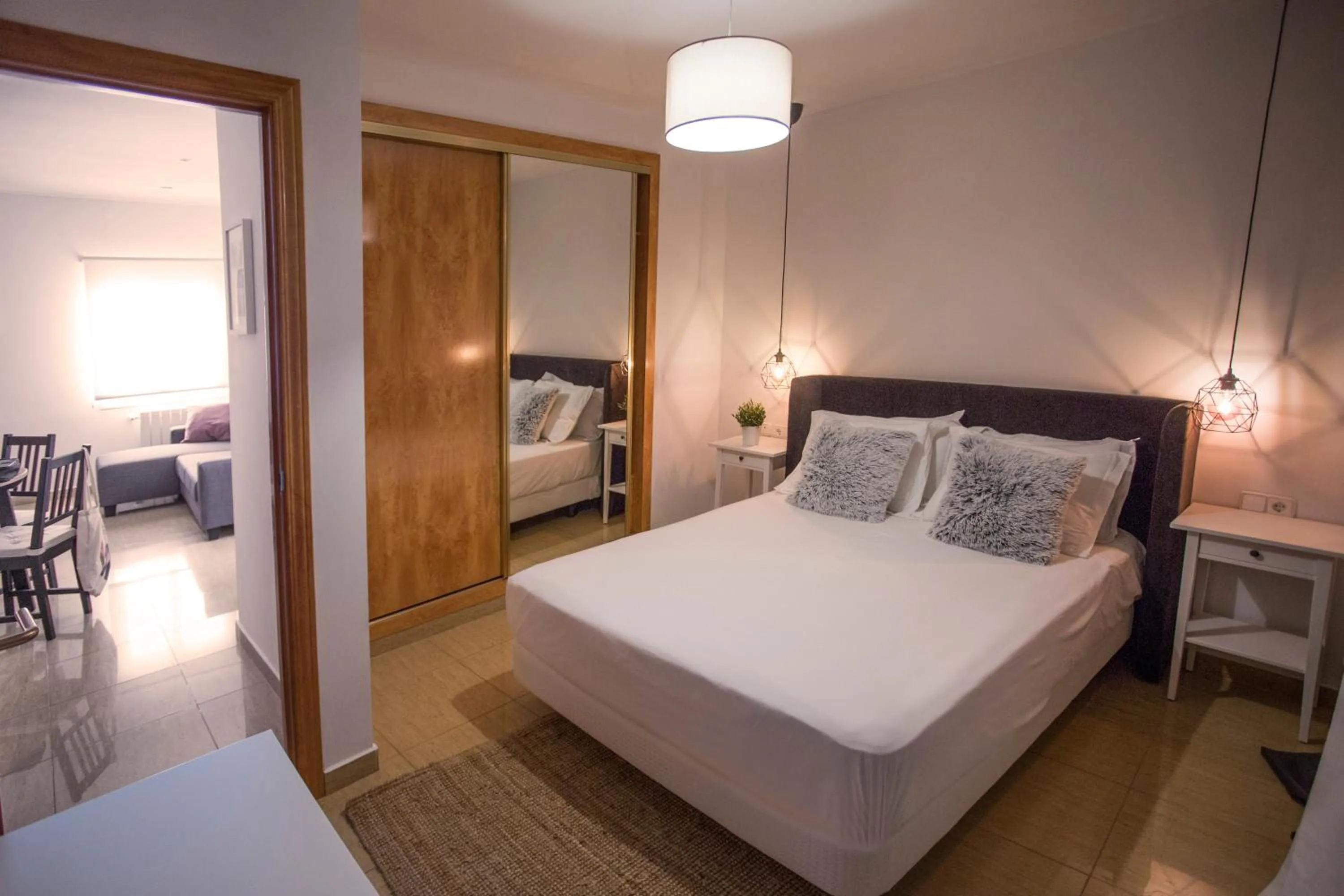 Photo of the whole room, Bed in Savoy