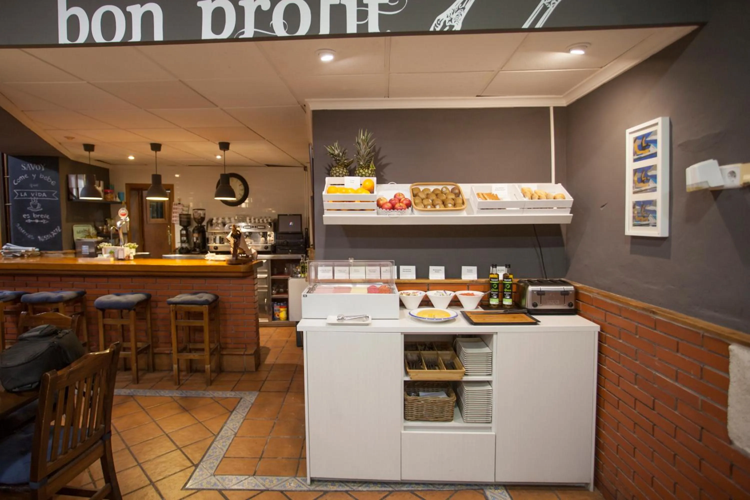 Food and drinks in Savoy