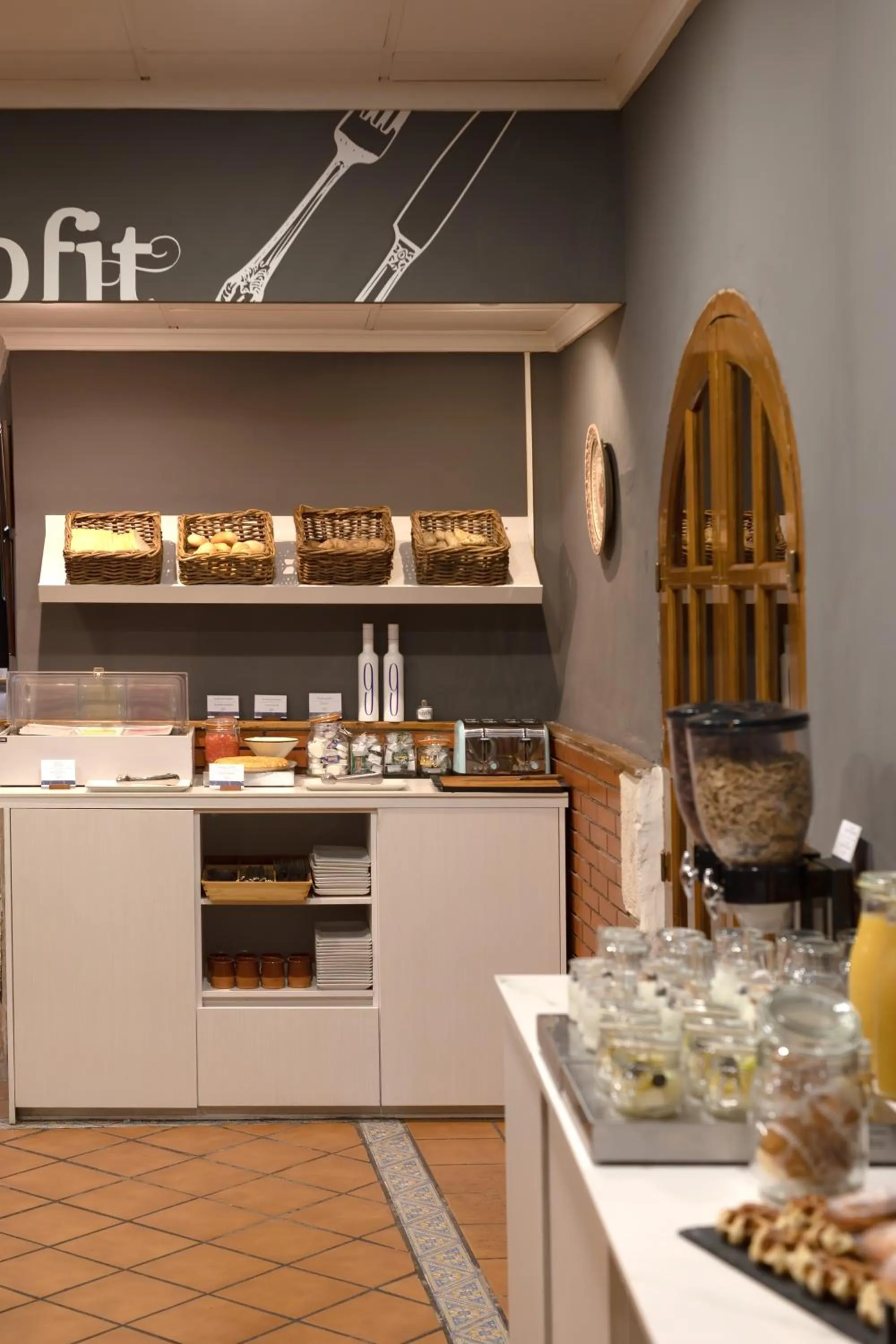 Buffet breakfast in Savoy