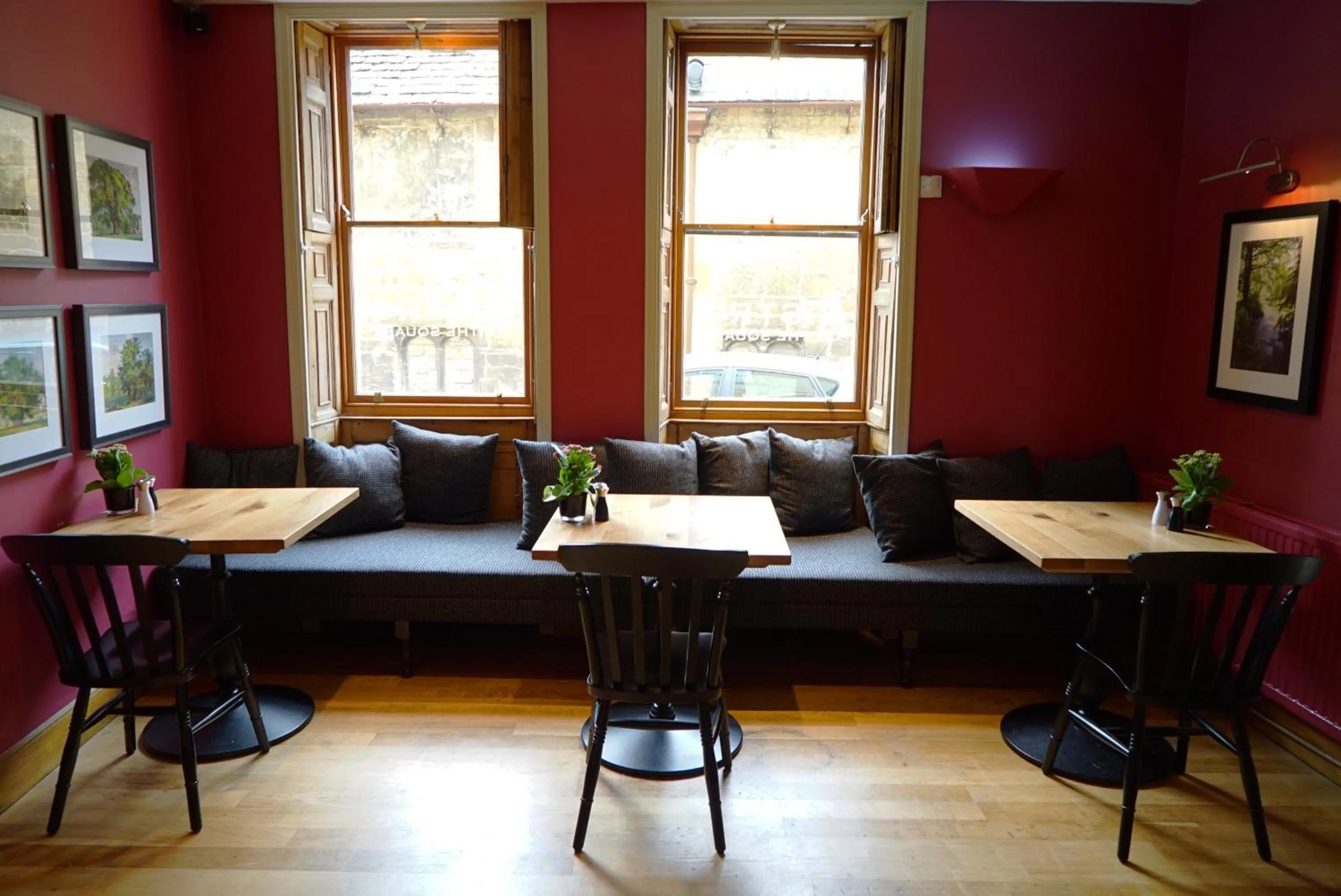 Lounge or bar in Cotswold House Hotel and Spa - "A Bespoke Hotel"