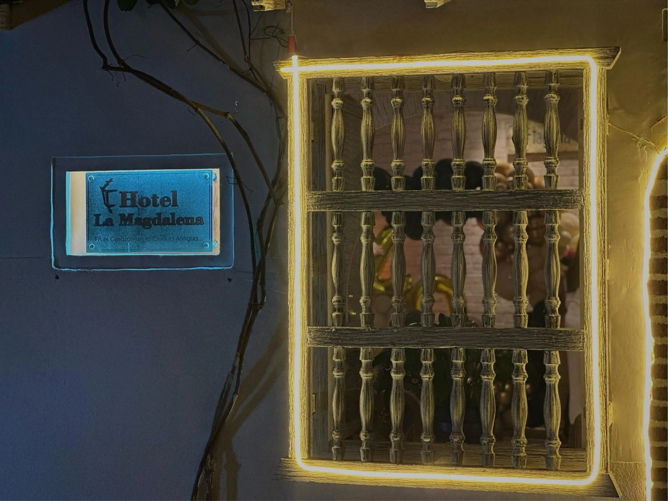 Facade/entrance in Hotel La Magdalena