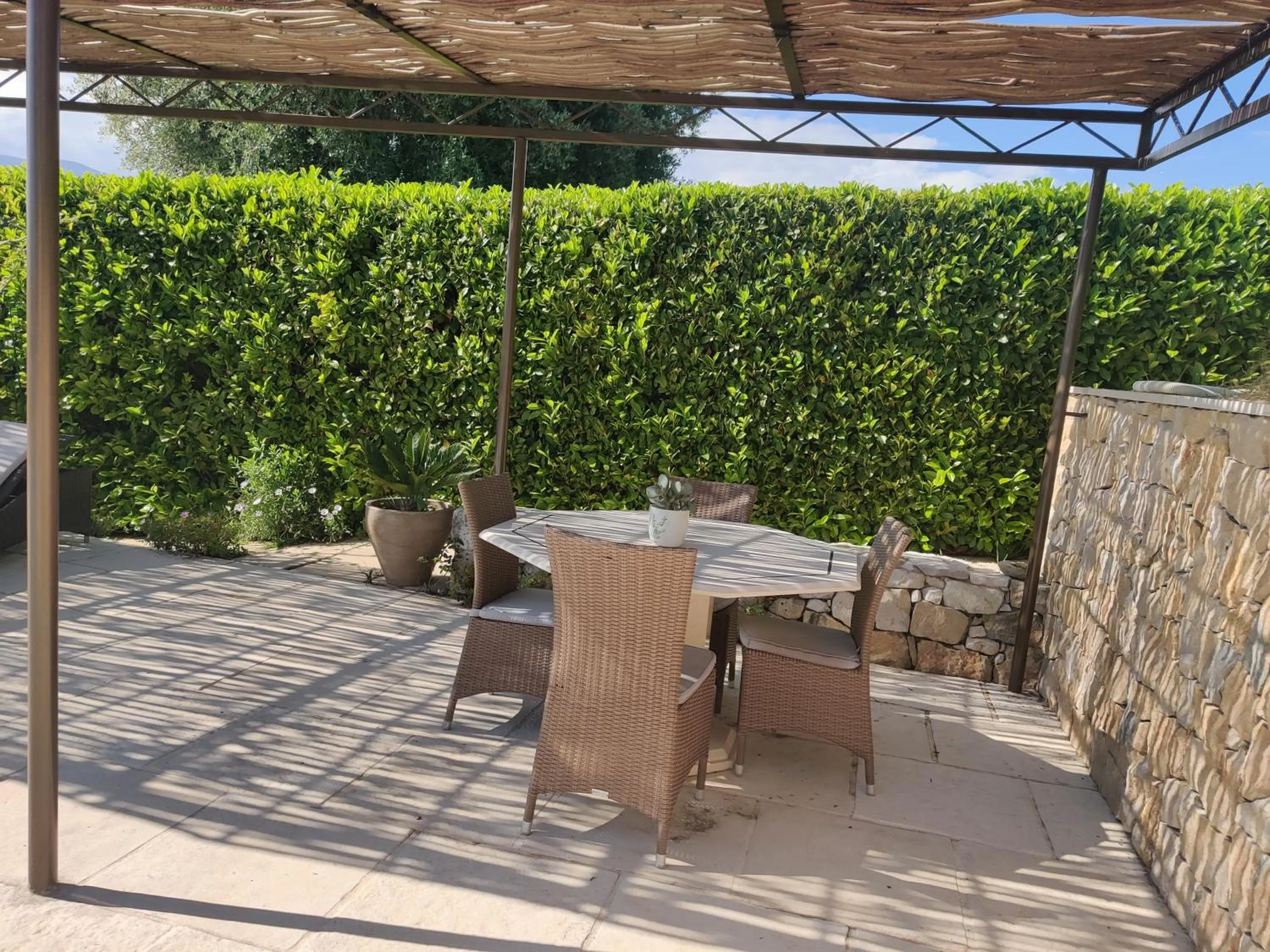 Les collines de St Paul