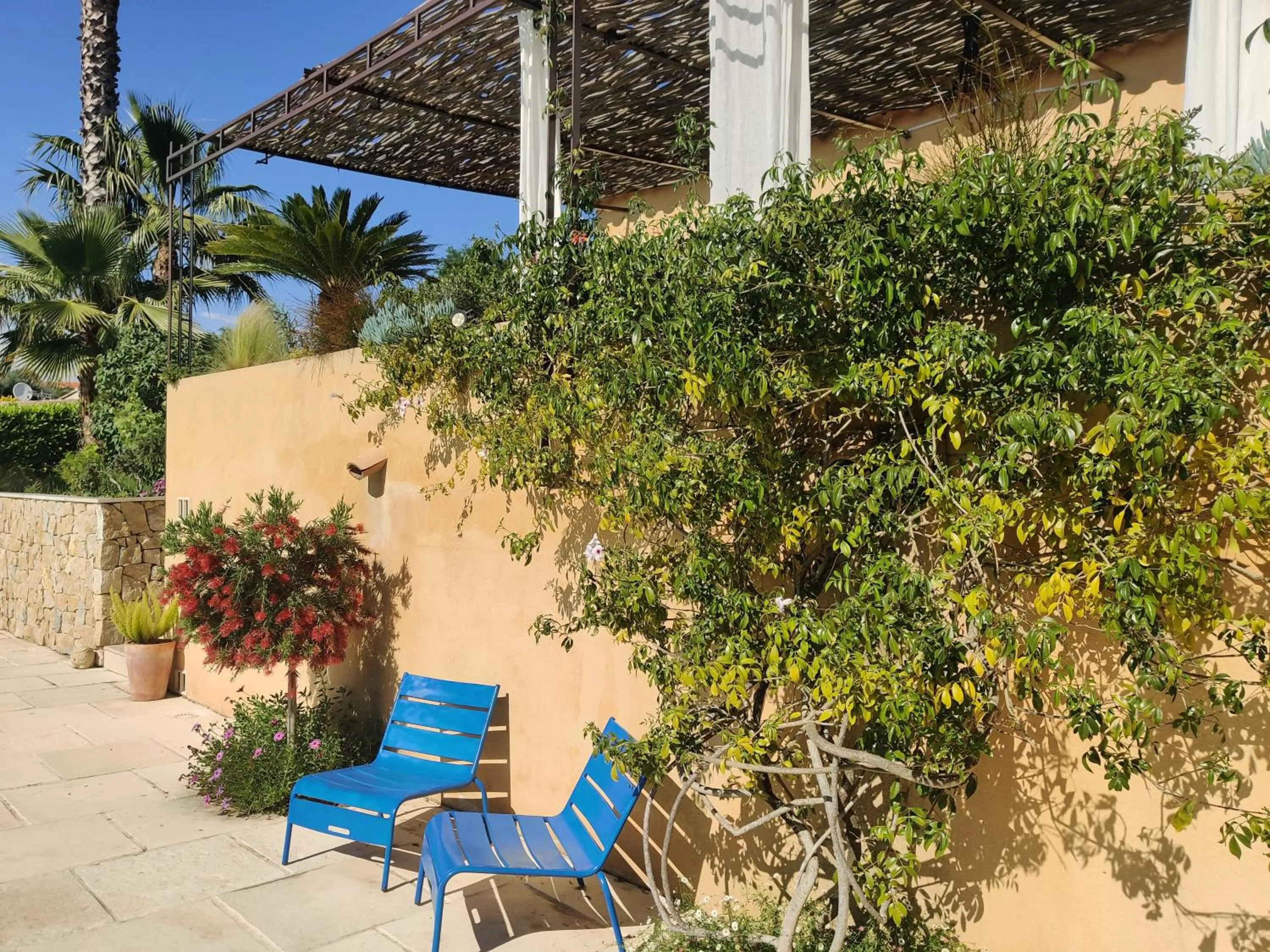 Les collines de St Paul