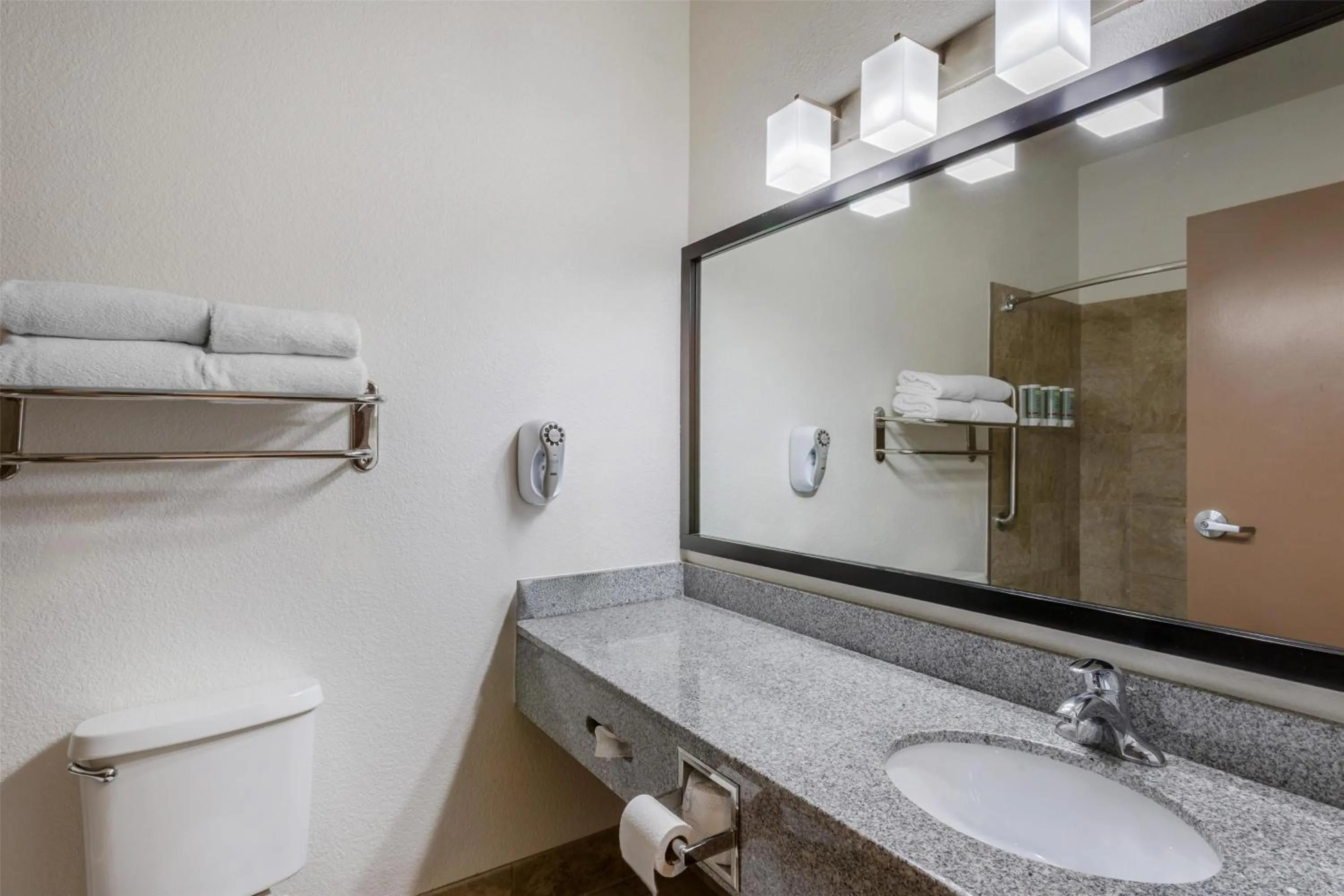 Bathroom in Best Western Tolleson