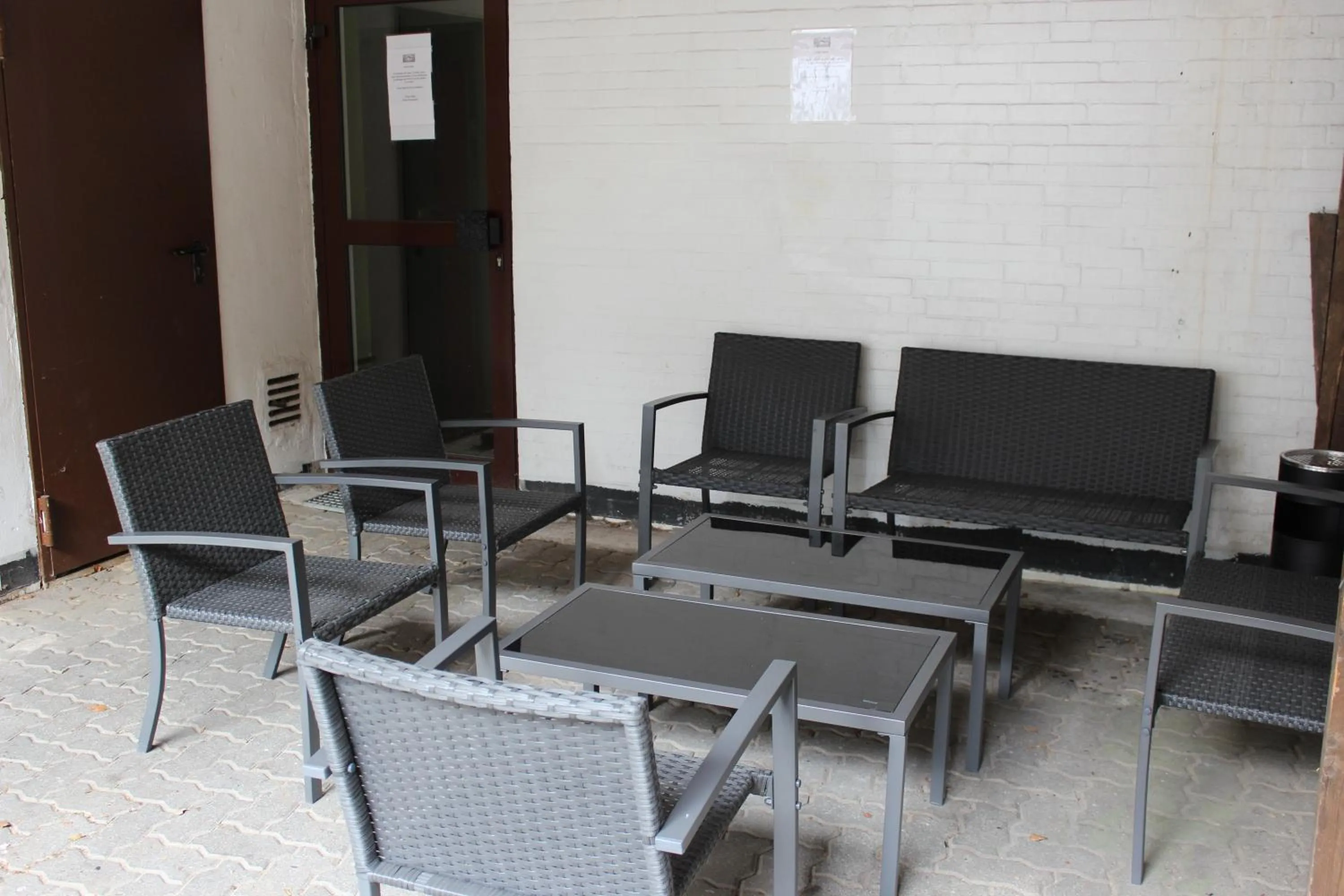 Patio in Hotel Alsterquelle 24h Check-in, Free Parking and WiFi