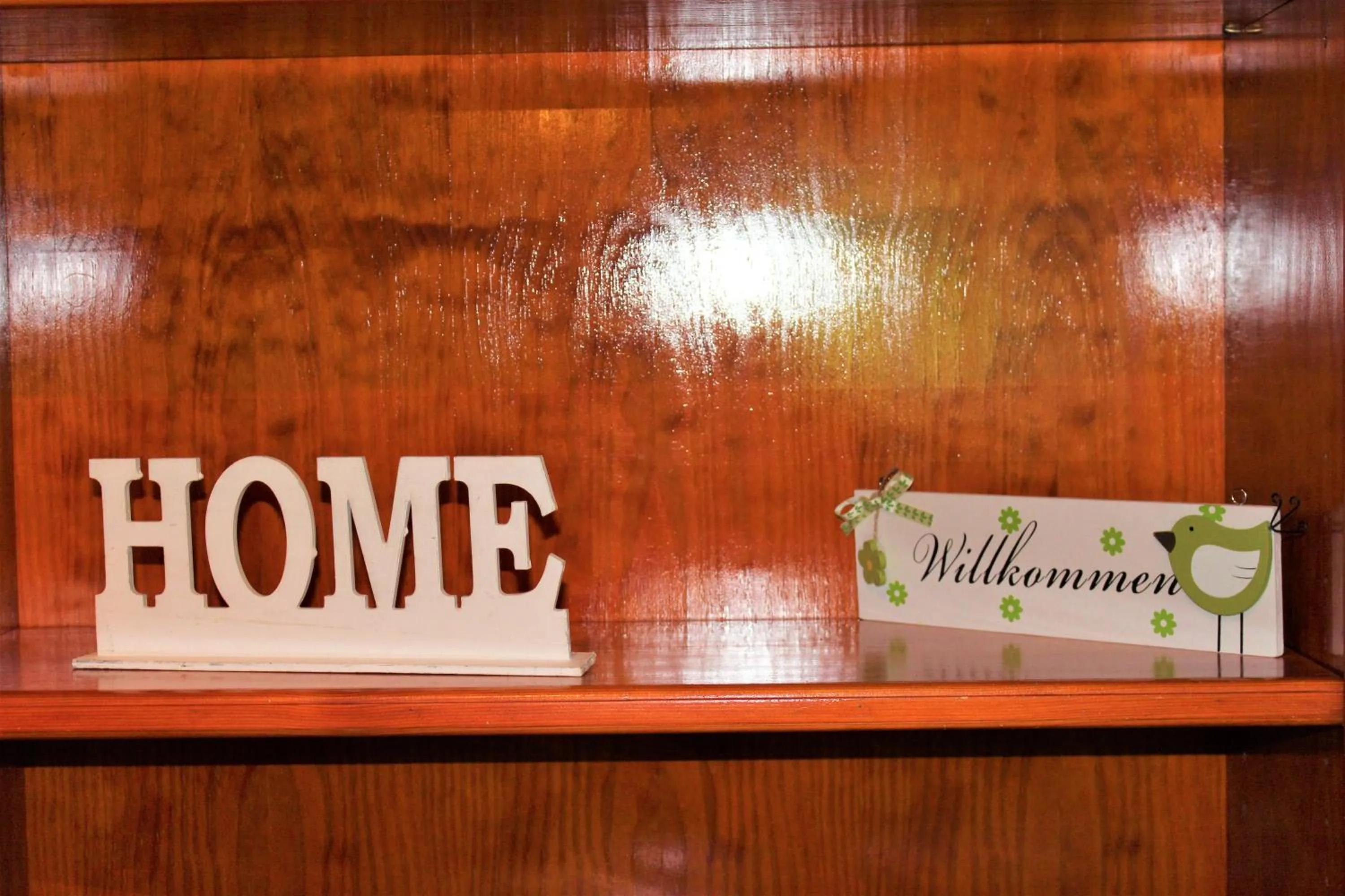 Breakfast in Hotel Alsterquelle 24h Check-in, Free Parking and WiFi