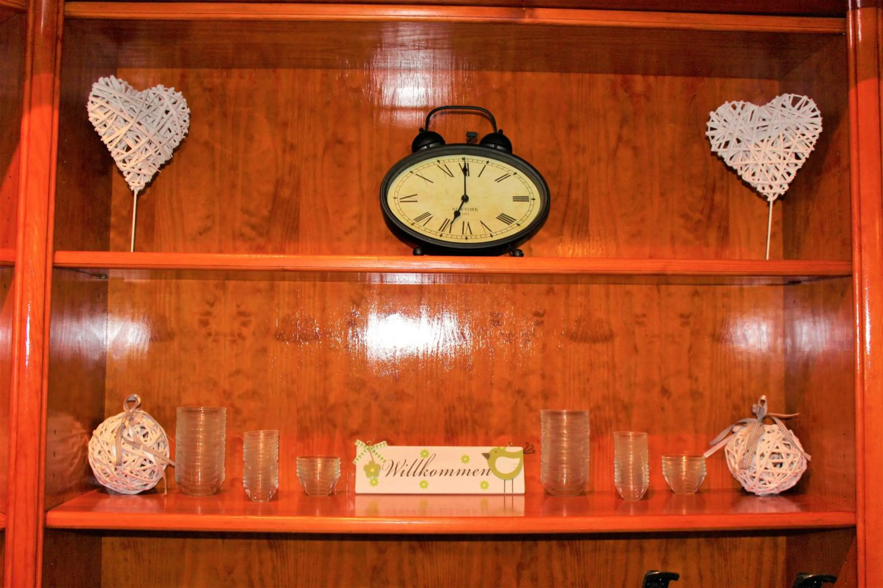 Breakfast in Hotel Alsterquelle 24h Check-in, Free Parking and WiFi