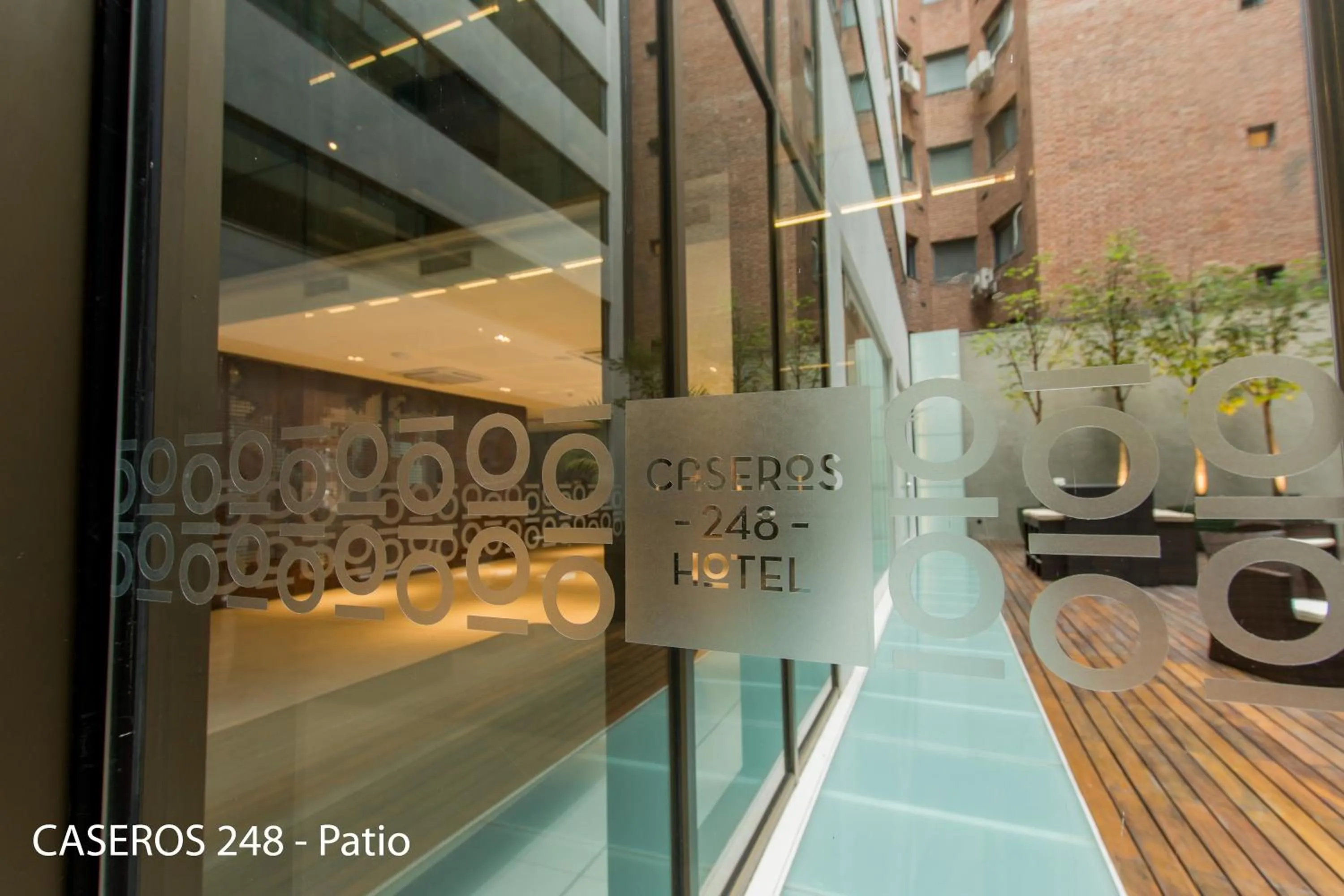 Patio in Caseros 248 Hotel
