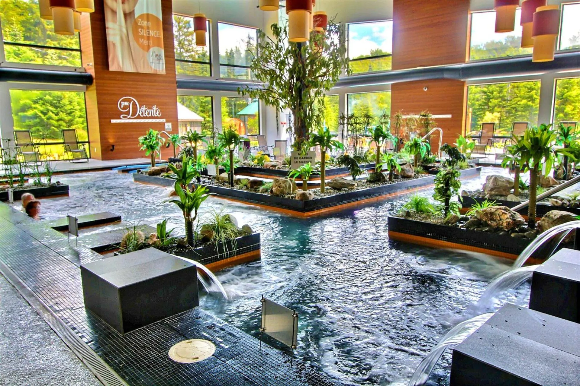 Spa and wellness centre/facilities in La cache à Maxime