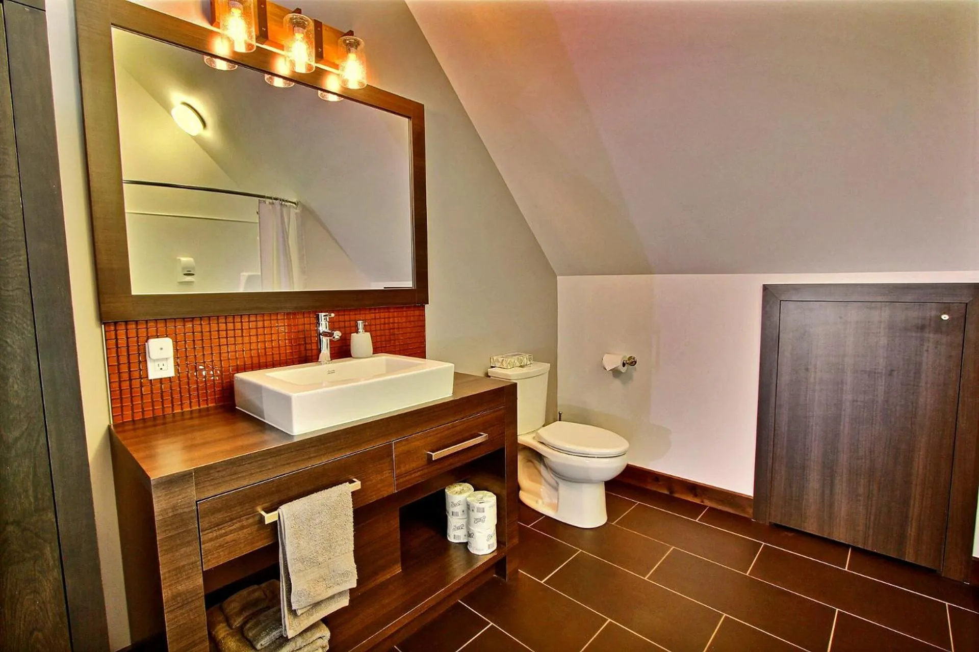 Bathroom in La cache à Maxime