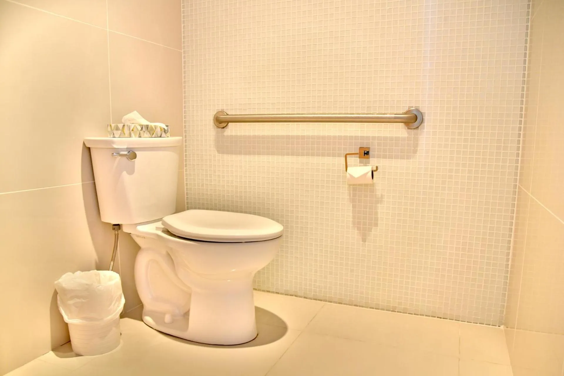 Bathroom in La cache à Maxime