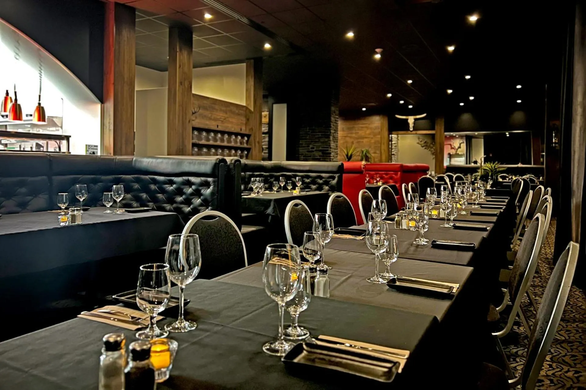 Restaurant/places to eat in La cache à Maxime