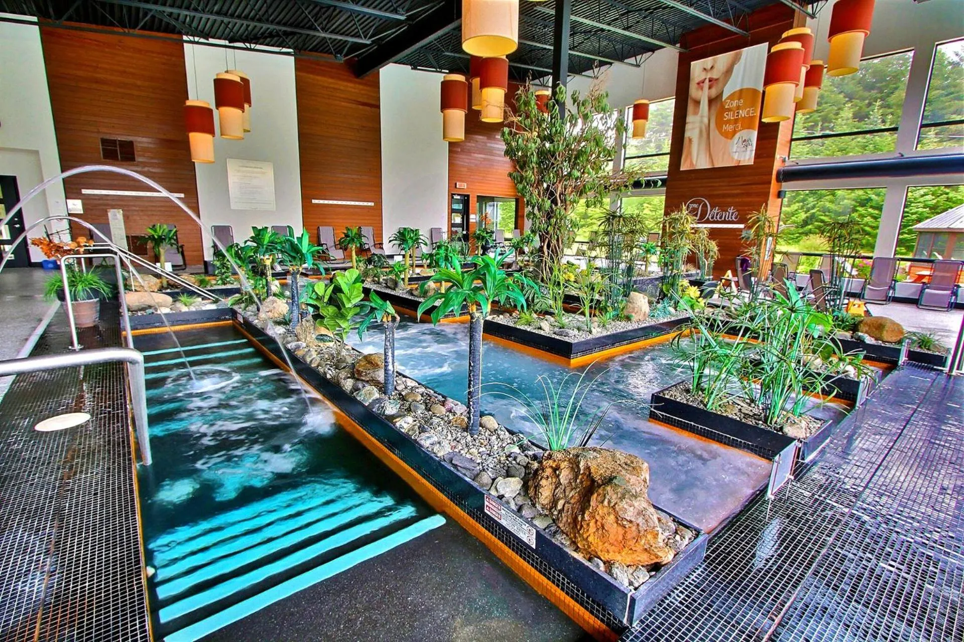 Spa and wellness centre/facilities in La cache à Maxime