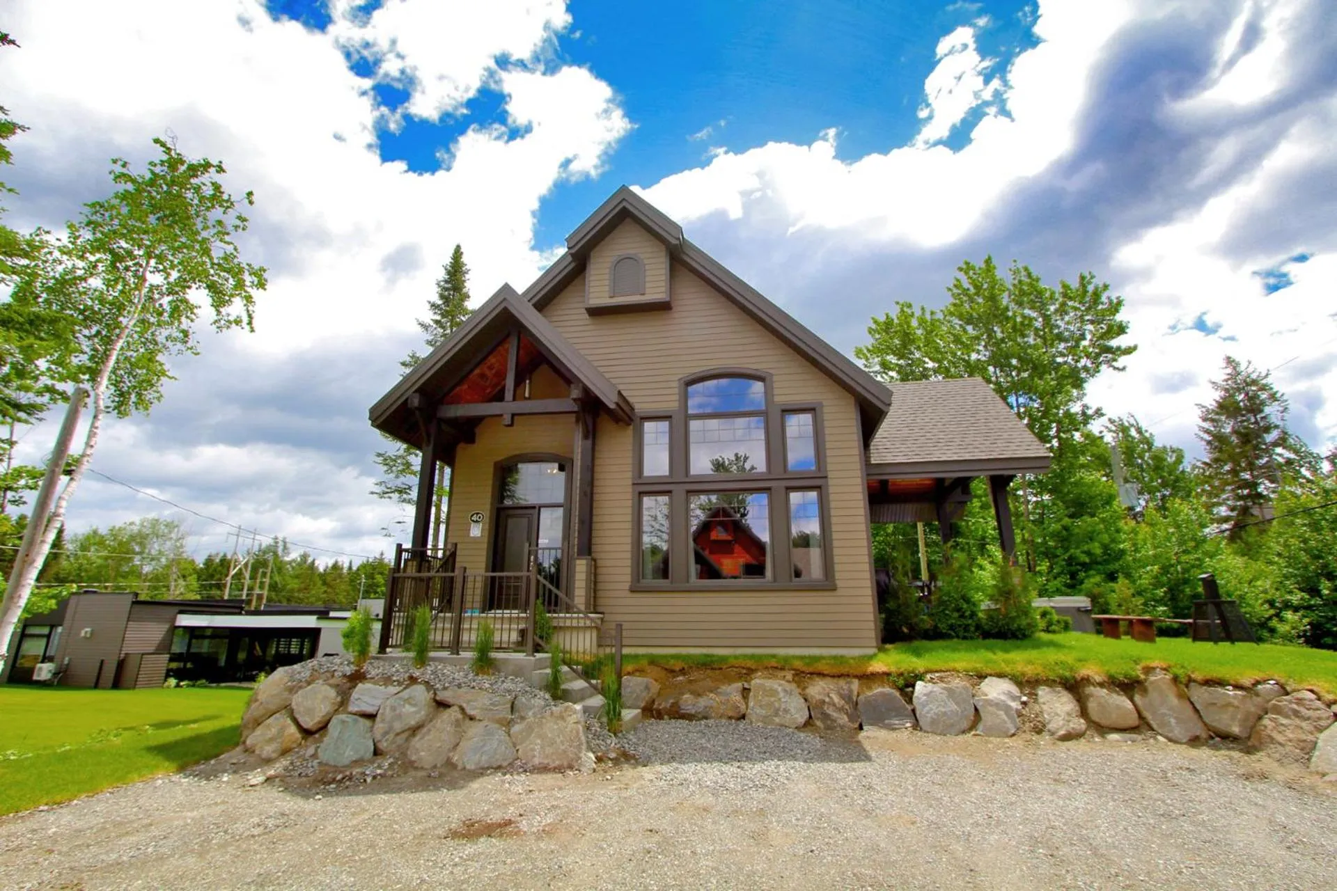 View (from property/room) in La cache à Maxime