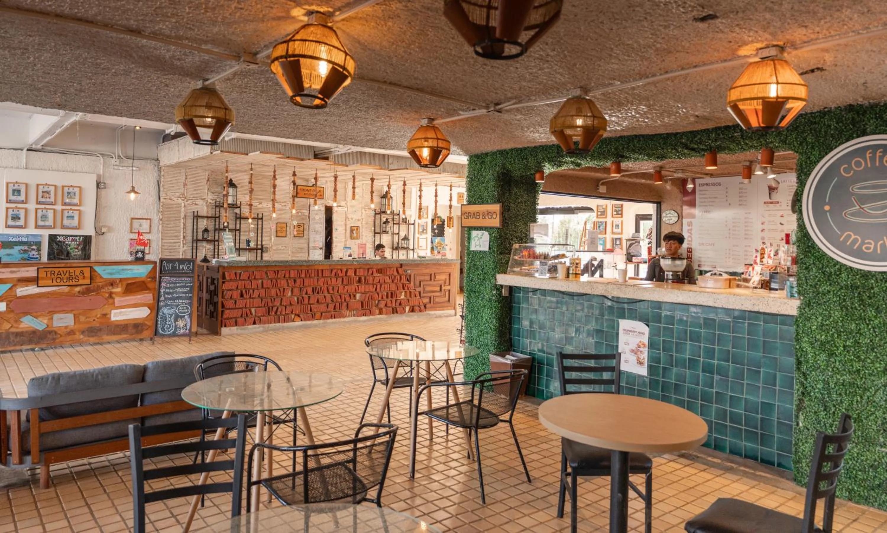 Restaurant/places to eat in Nílu Cancun Zona Hotelera by Selina