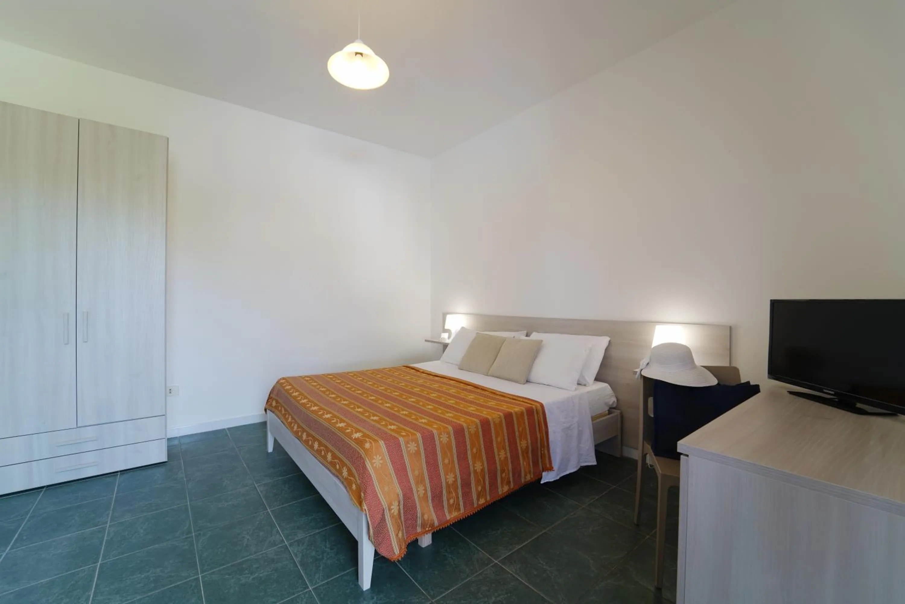 Bed in Europa rooms and restaurant