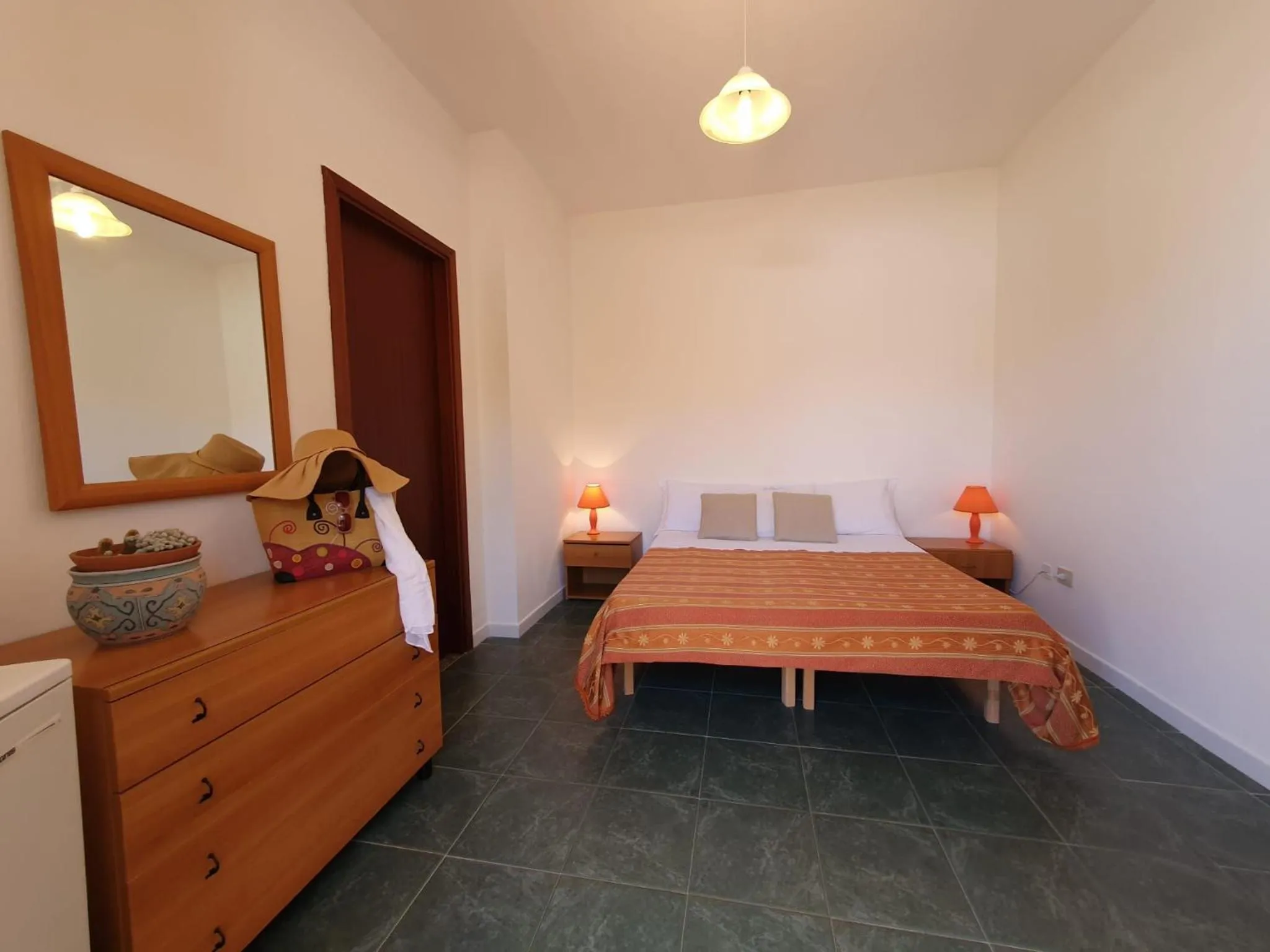 Photo of the whole room, Bed in Europa rooms and restaurant
