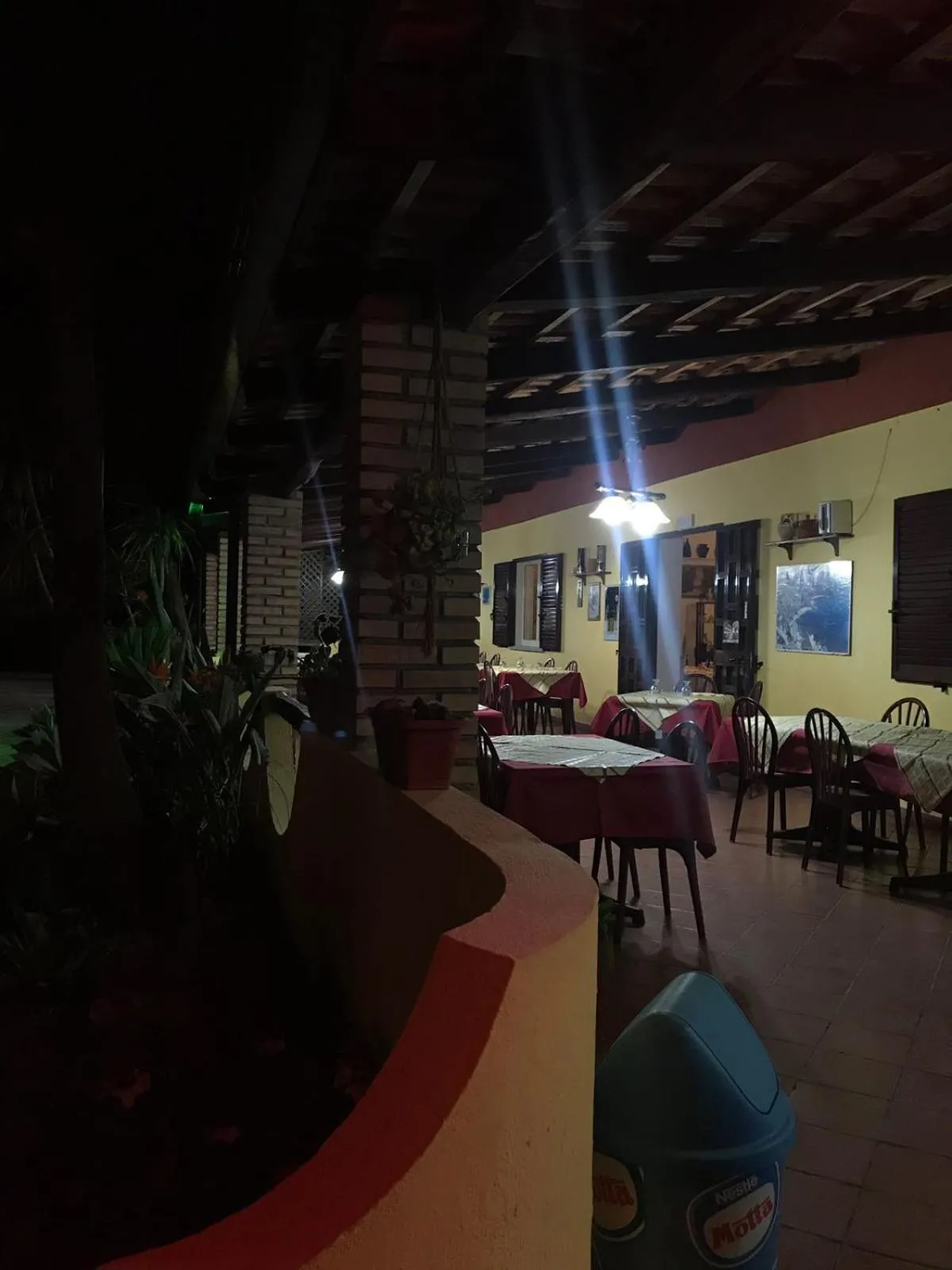Restaurant/places to eat in Europa rooms and restaurant