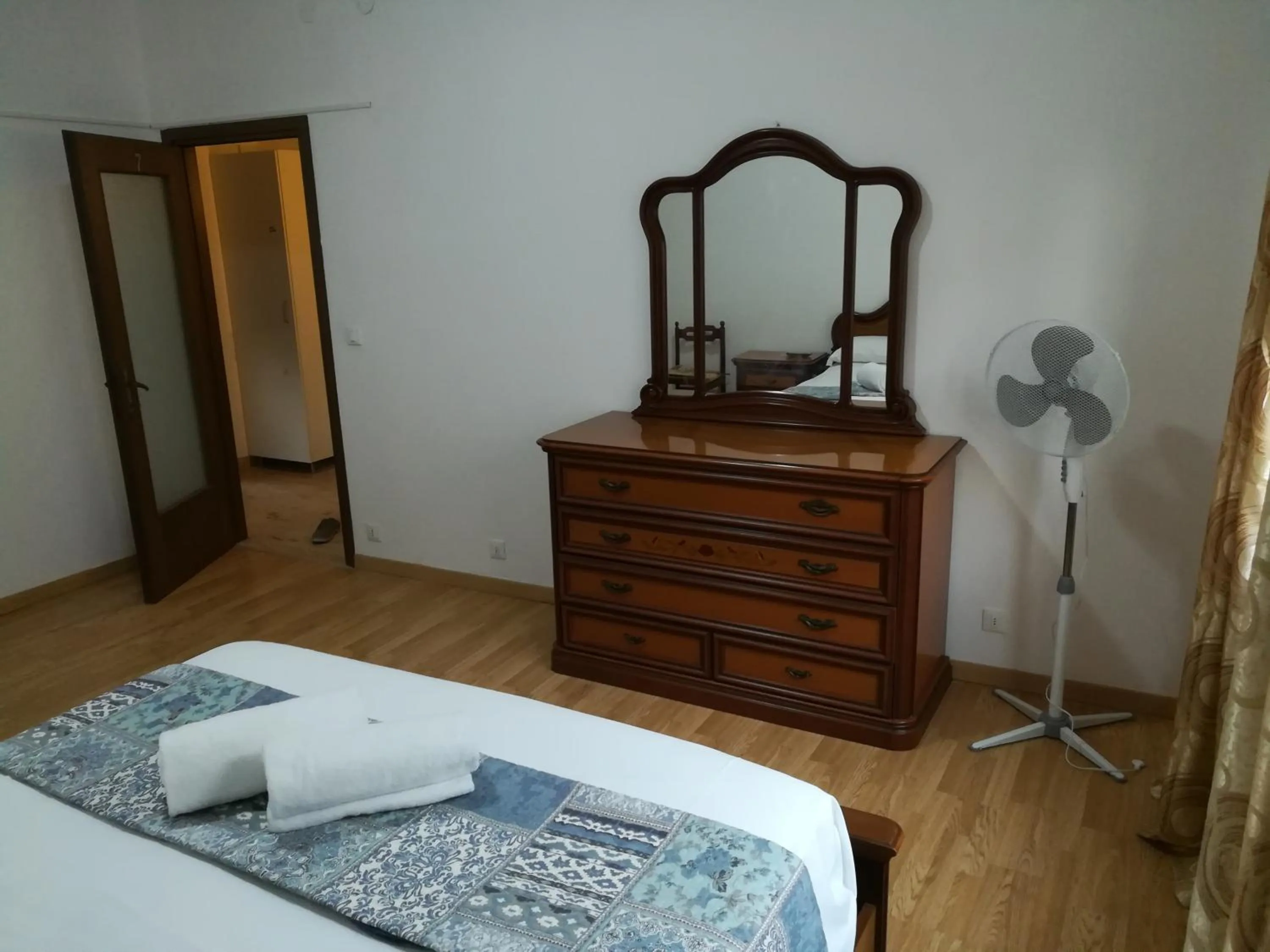 Bed in Venice Vacation House