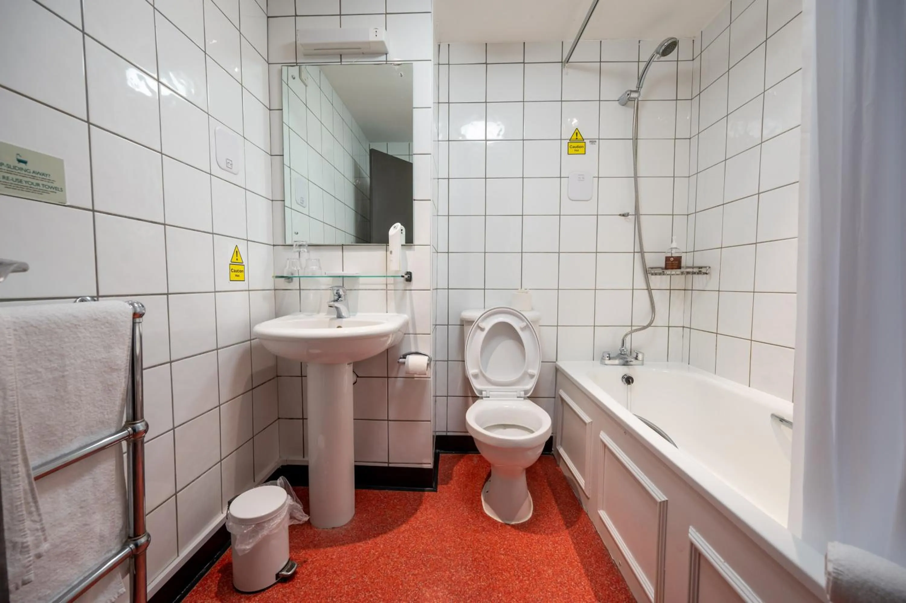 Bathroom in Bridge Inn by Greene King Inns