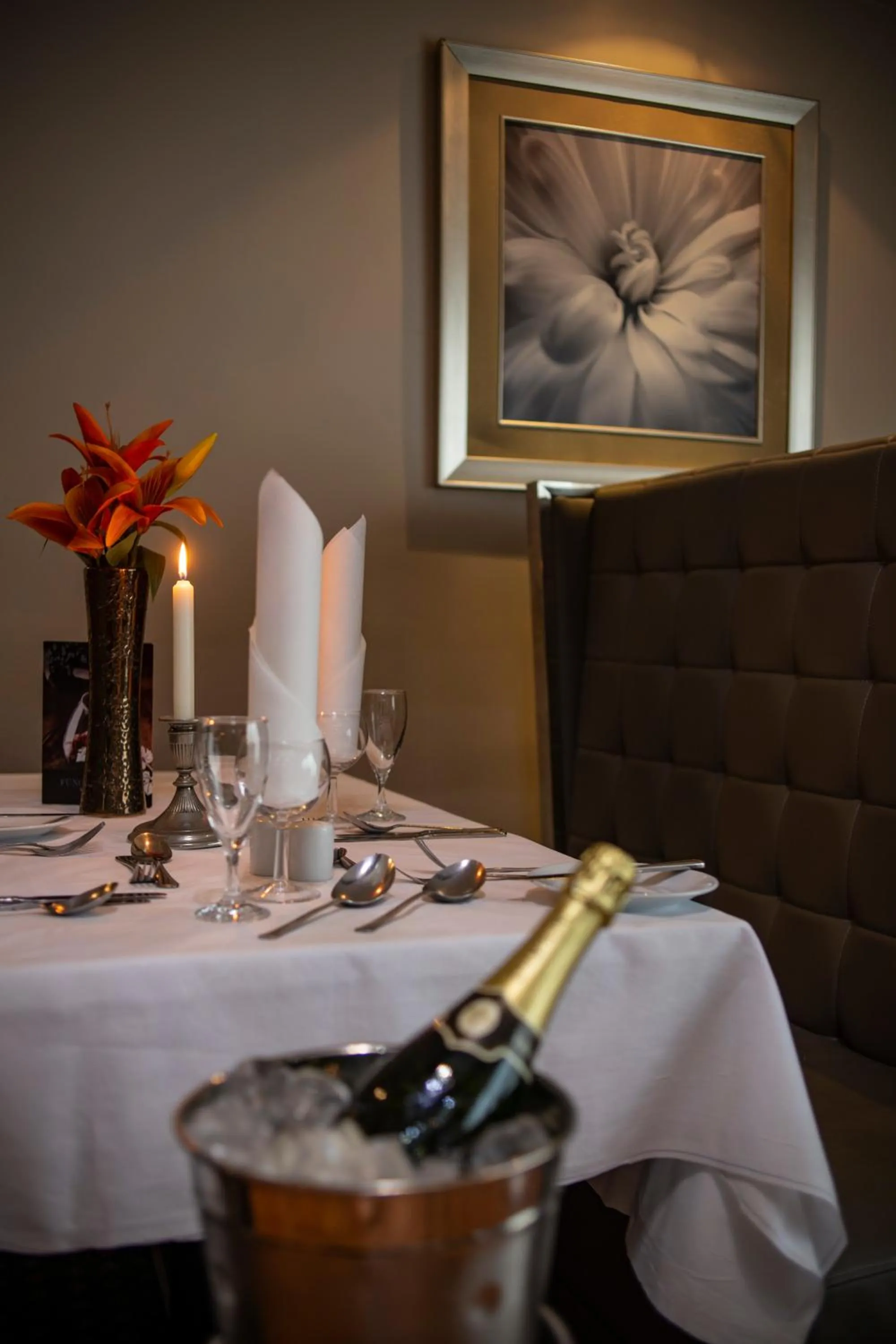 Restaurant/places to eat in Wessex Hotel